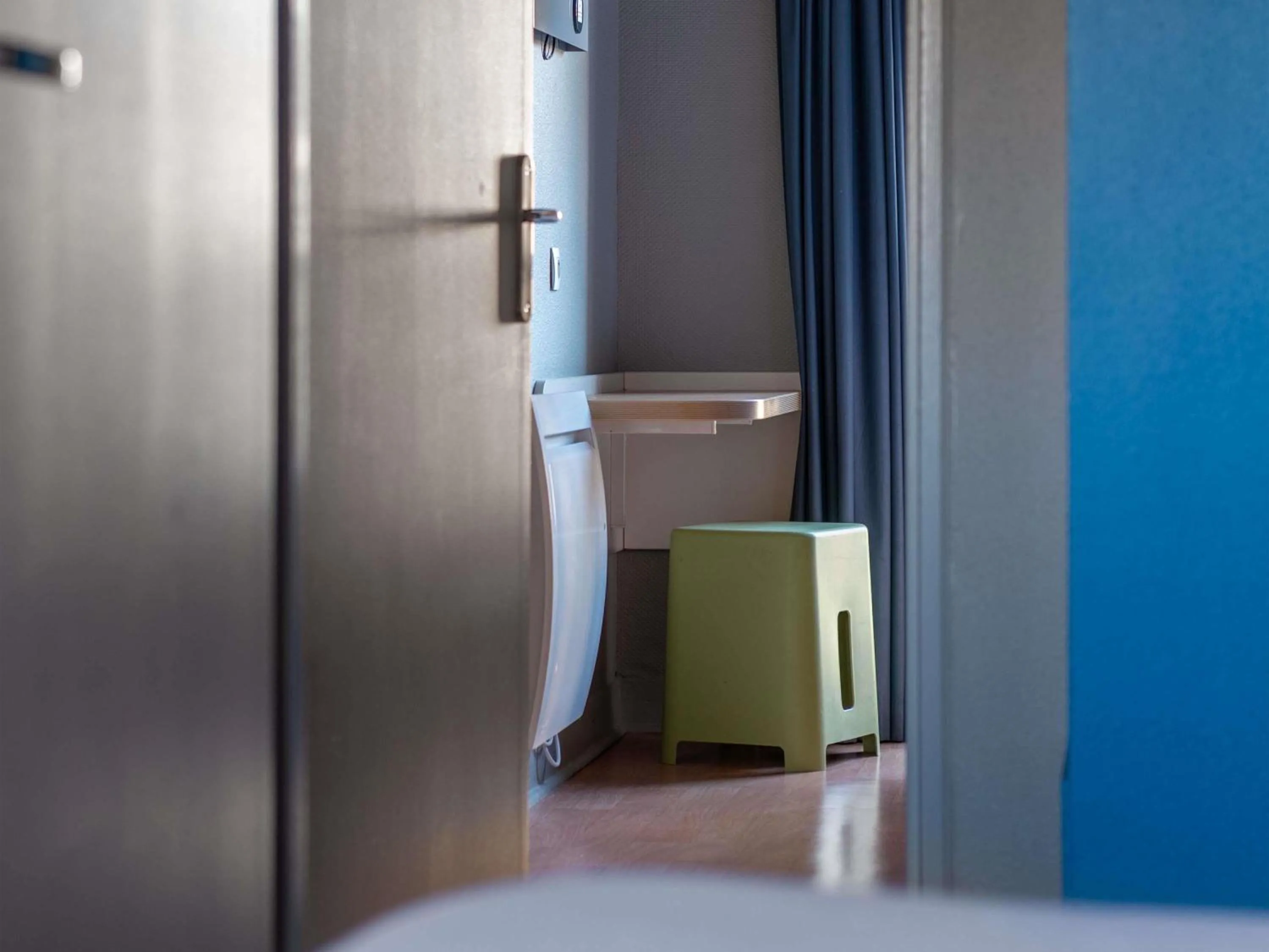 Bedroom in ibis budget Caen Hérouville