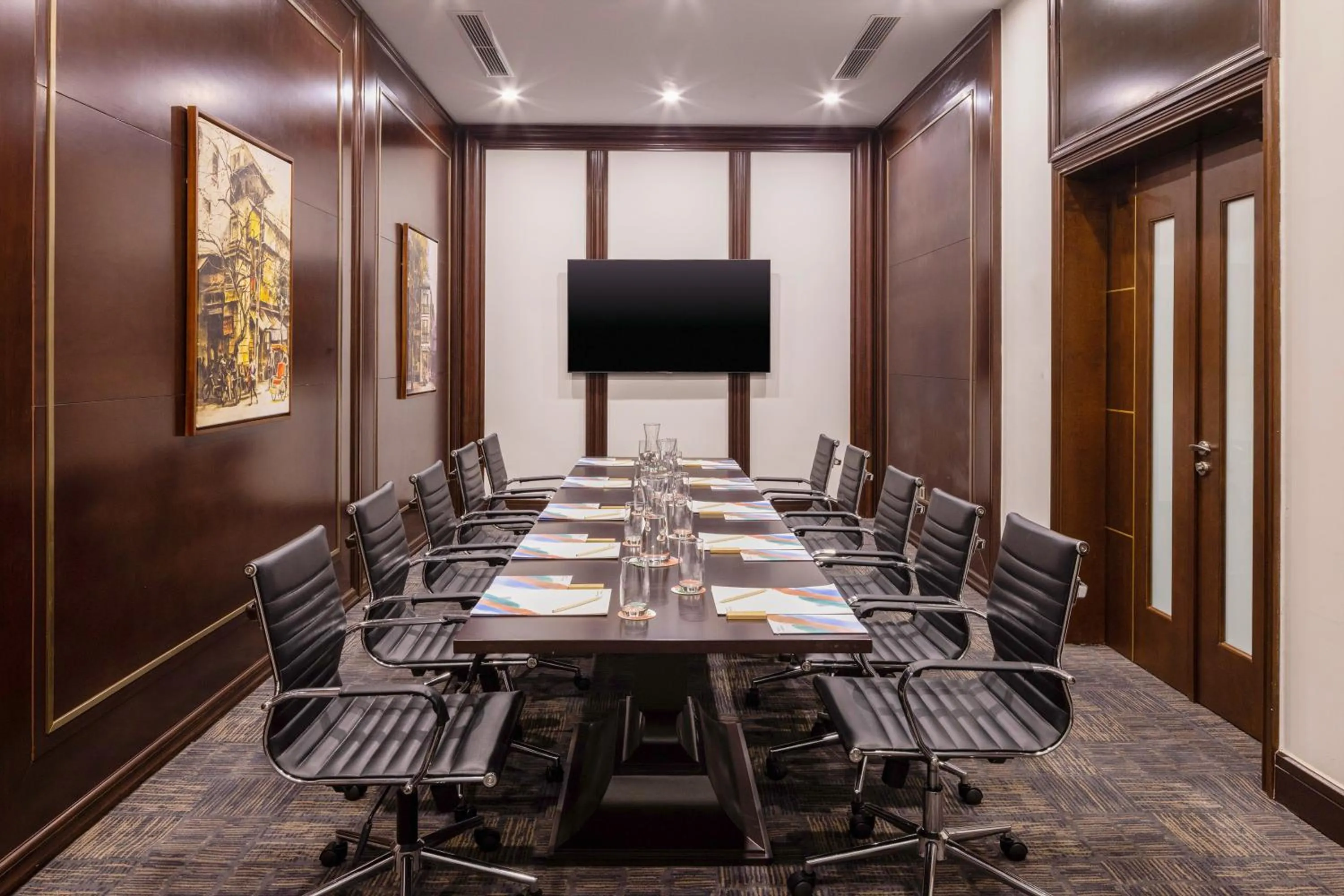 Meeting/conference room in Meliá Vinpearl Hai Phong Rivera