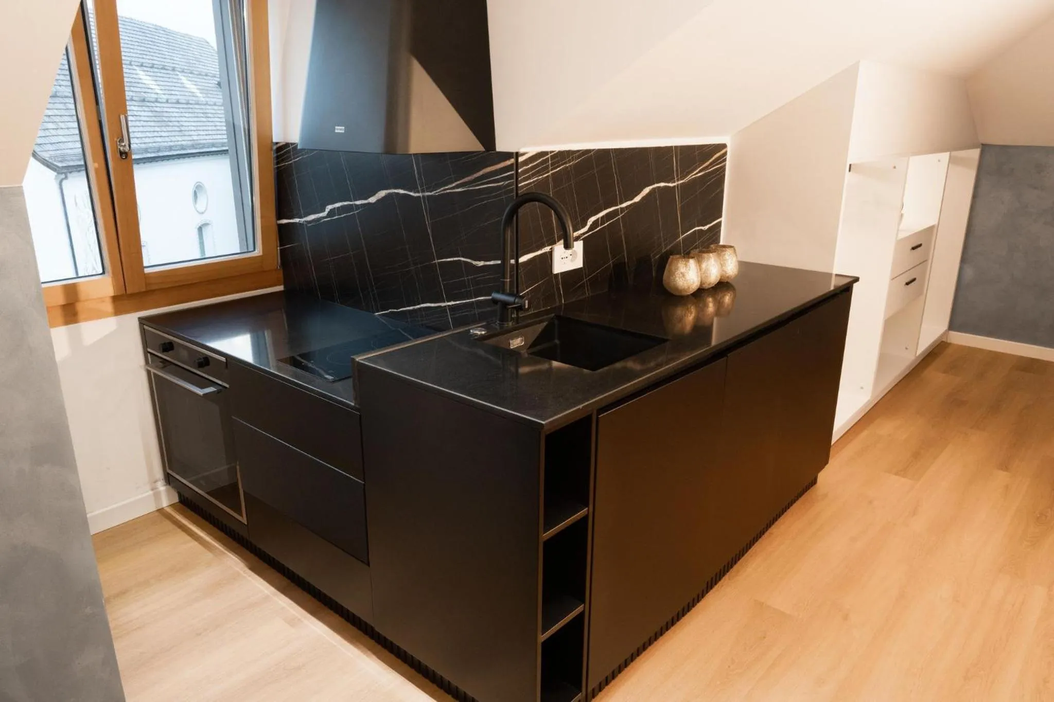 Kitchen or kitchenette in Boutique Hotel OchSen Self-Check-In