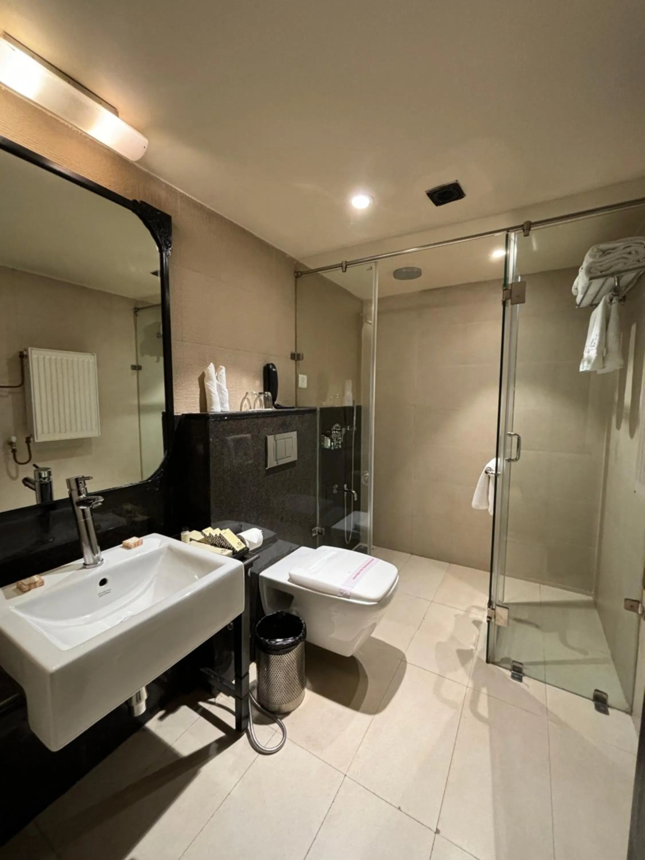 Bathroom in The Vintage Gulmarg