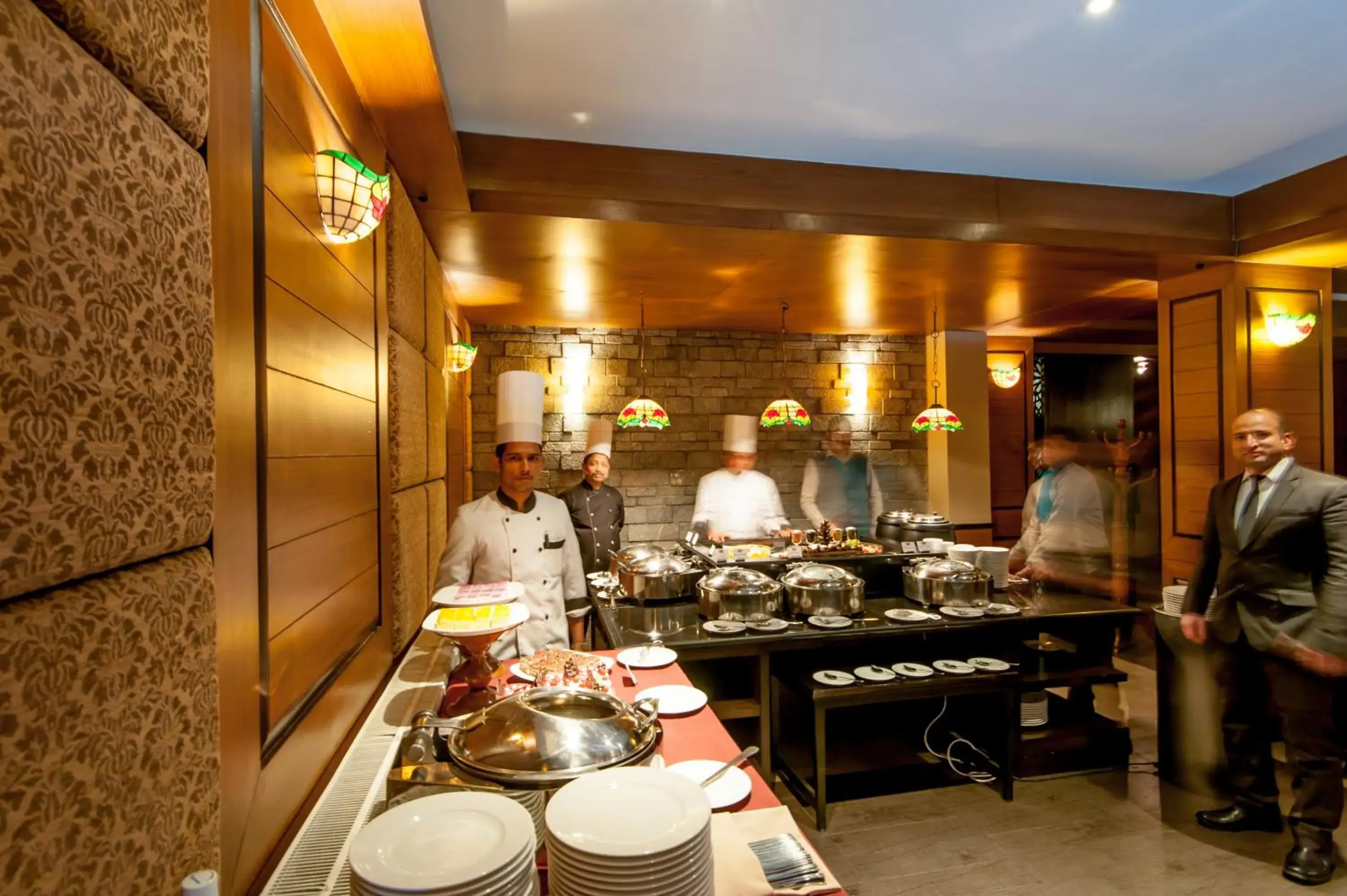 Breakfast in The Vintage Gulmarg Breakfast in The Vintage Gulmarg