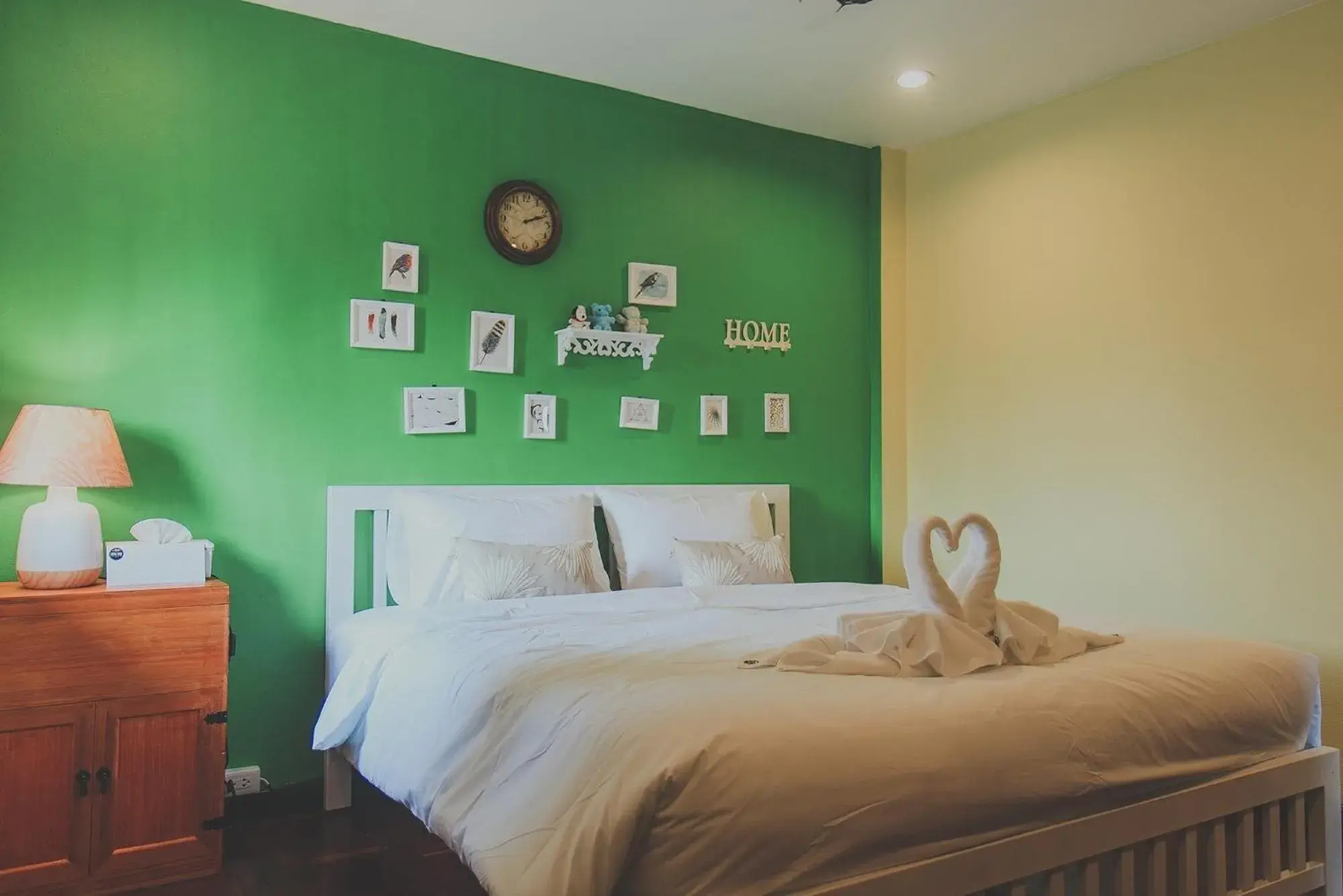 Double Room with Shared Bathroom in Chill Vibe Hostel Double Room with Shared Bathroom in Chill Vibe Hostel