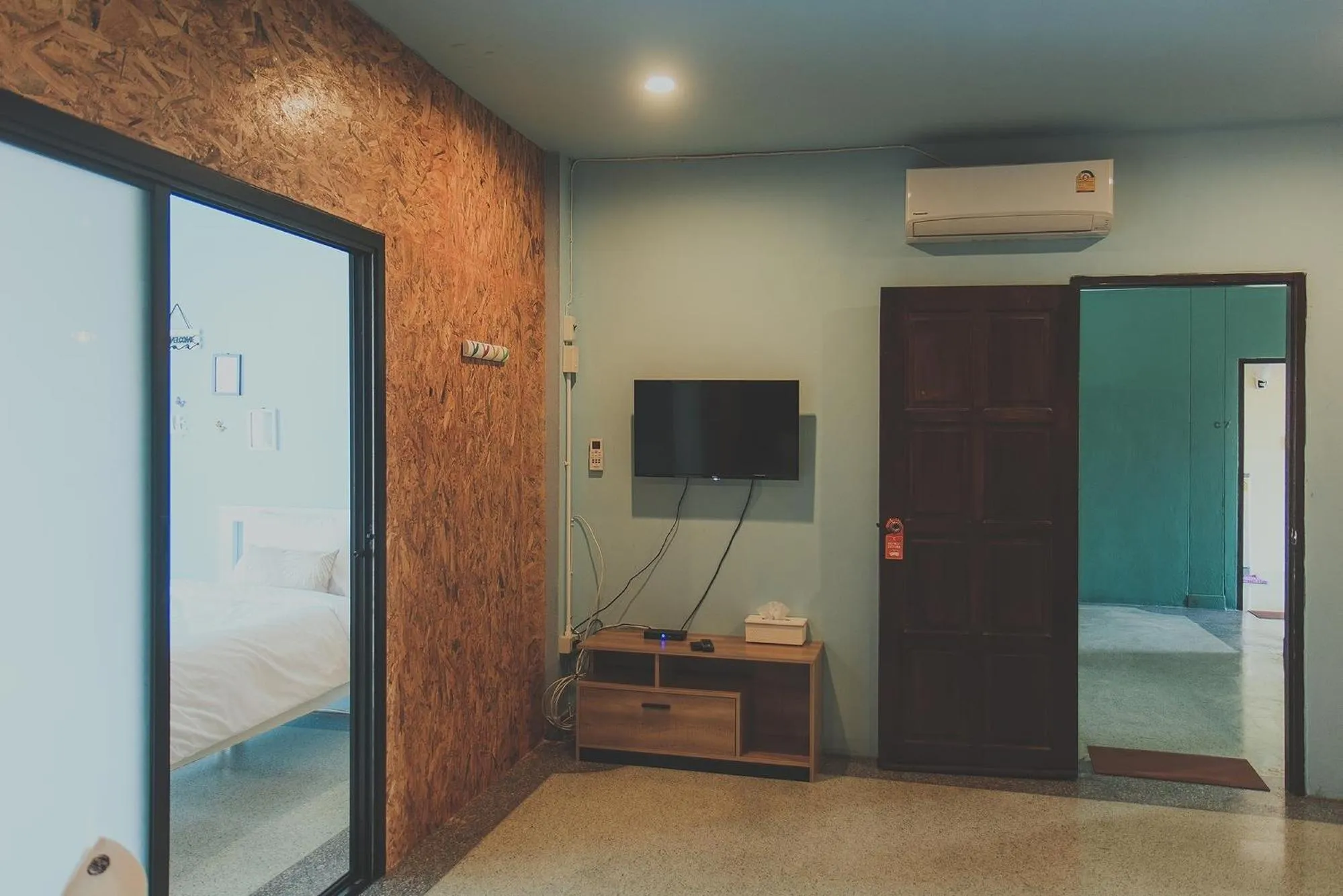TV and multimedia, TV/Entertainment Center in Chill Vibe Hostel