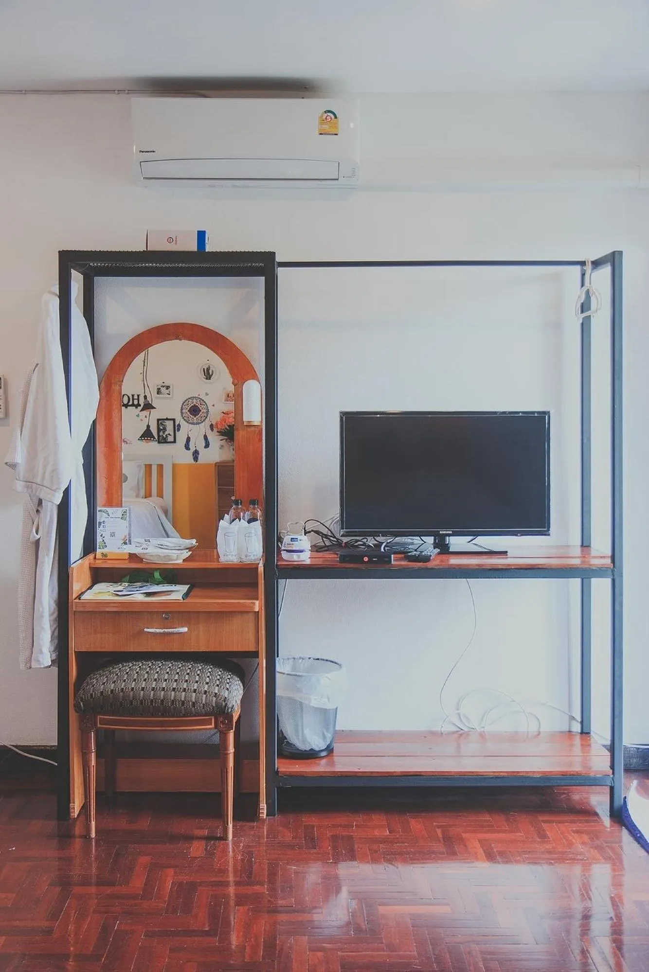 TV and multimedia, TV/Entertainment Center in Chill Vibe Hostel