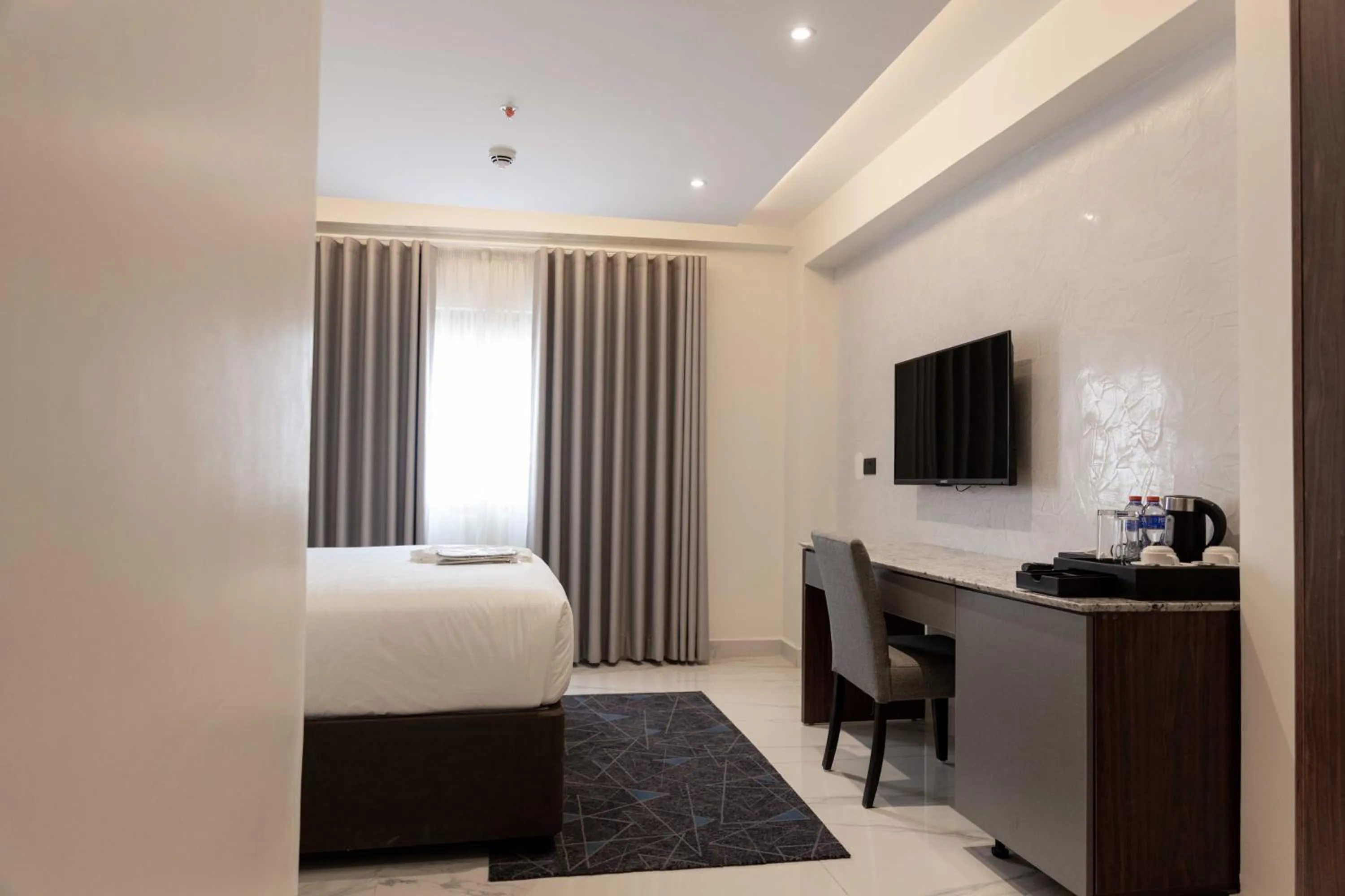 TV and multimedia, Bed in The Palms by Eagles Airport City