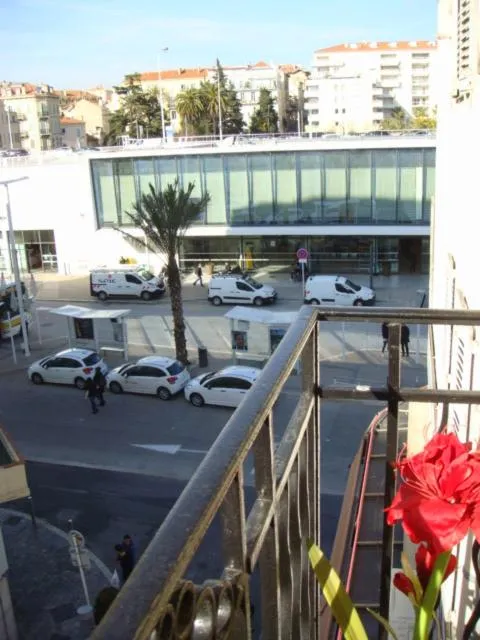 Balcony/Terrace in Little Palace