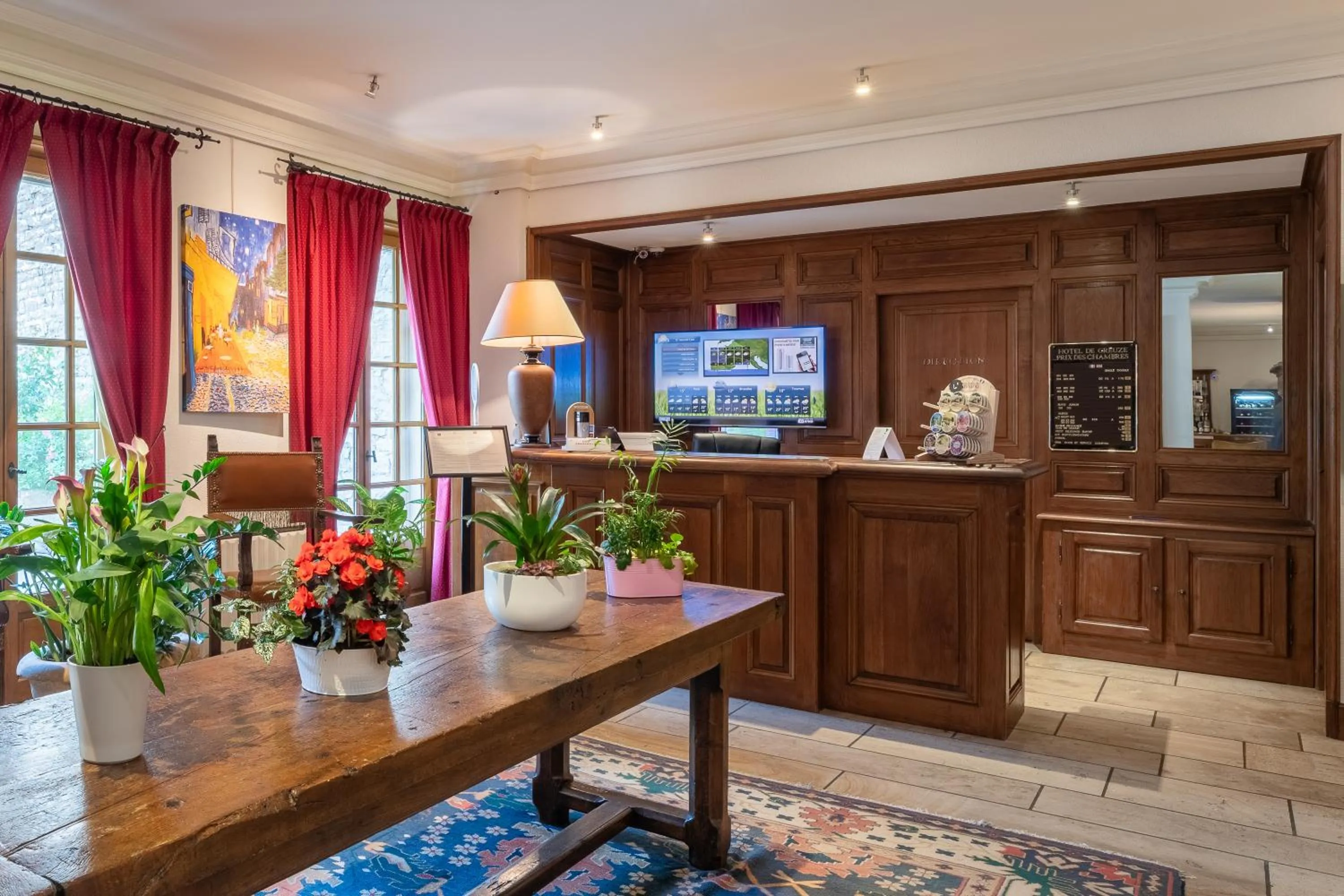 Facade/entrance in Demeures & Châteaux - Hôtel Greuze & Spa Tournus