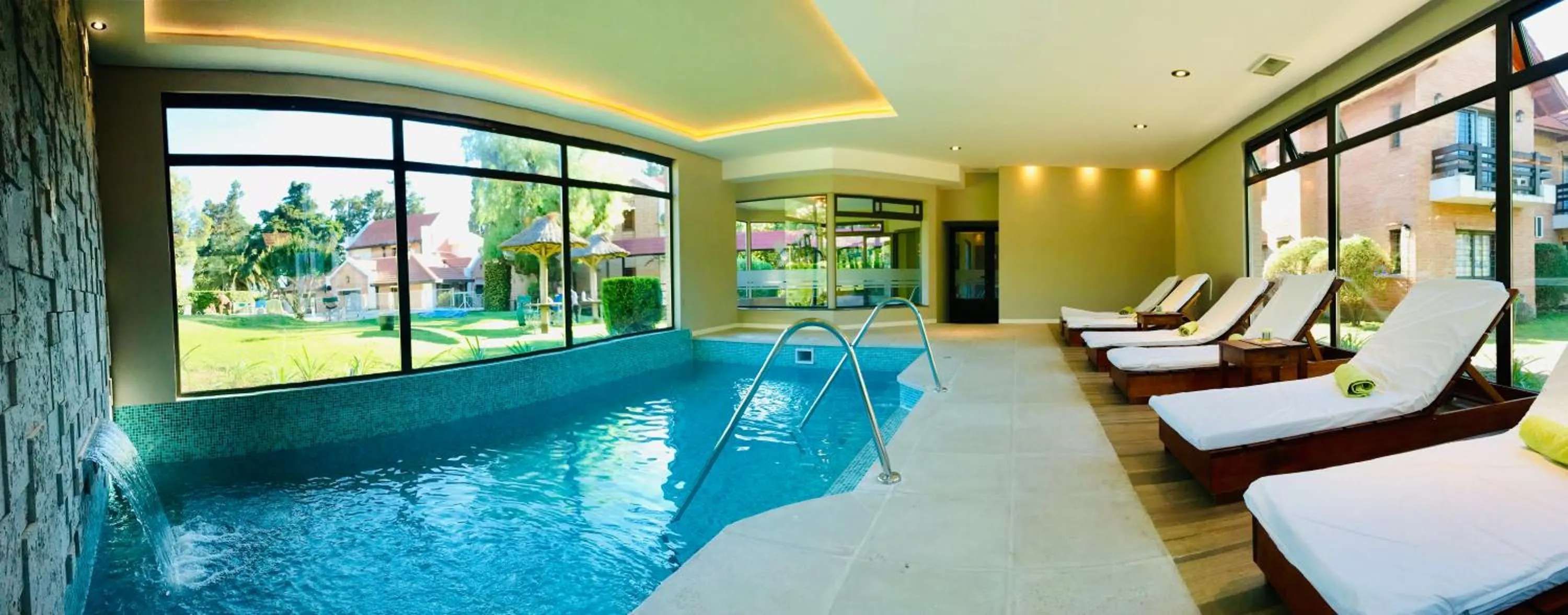 Paradiso Hotel