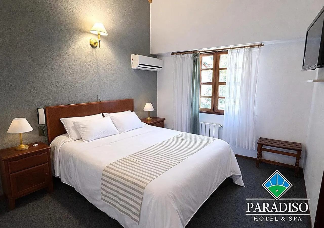 Standard Double or Twin Room in Paradiso Hotel