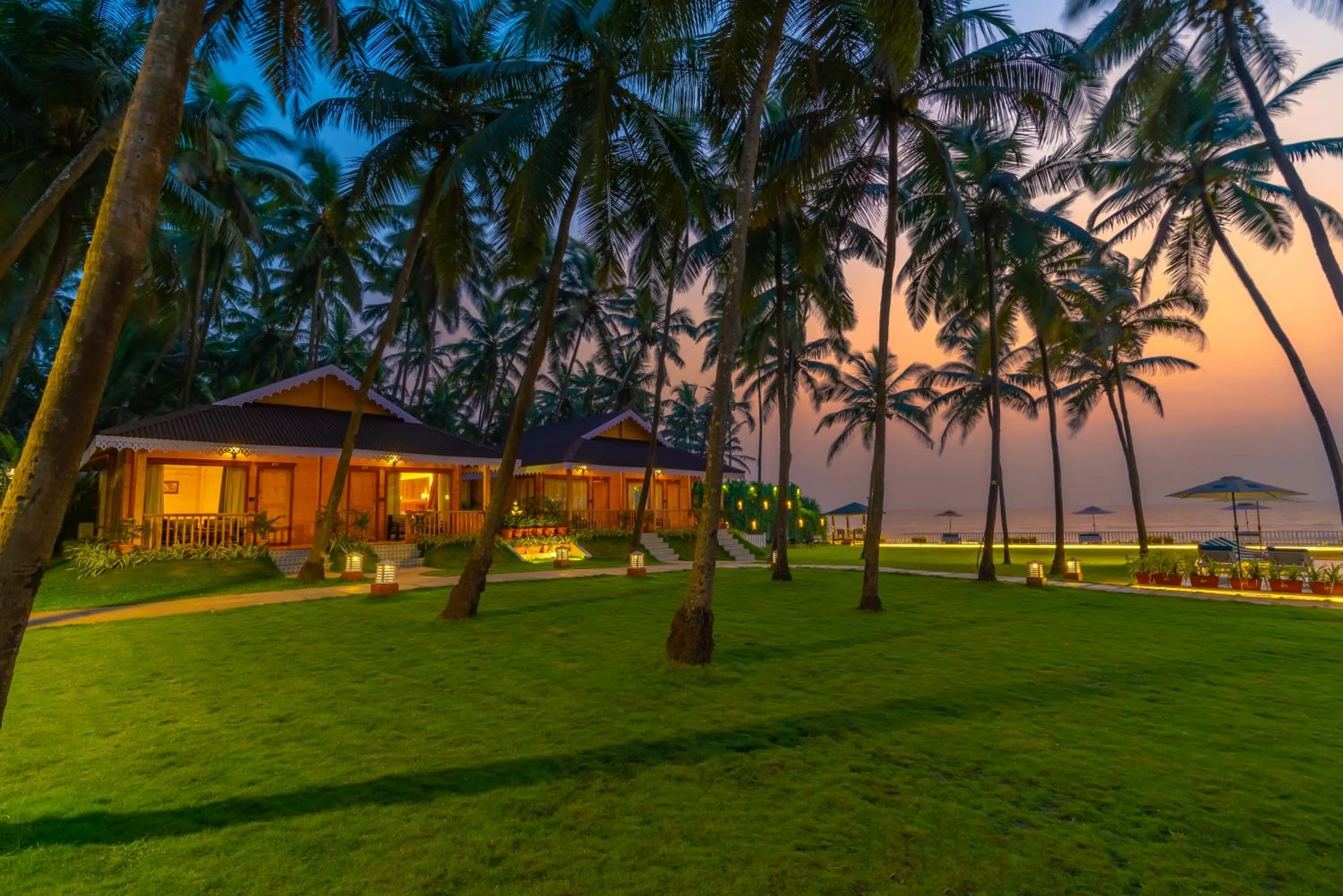 Property building in La Cabana Beach & Spa, By Ashvem Beach