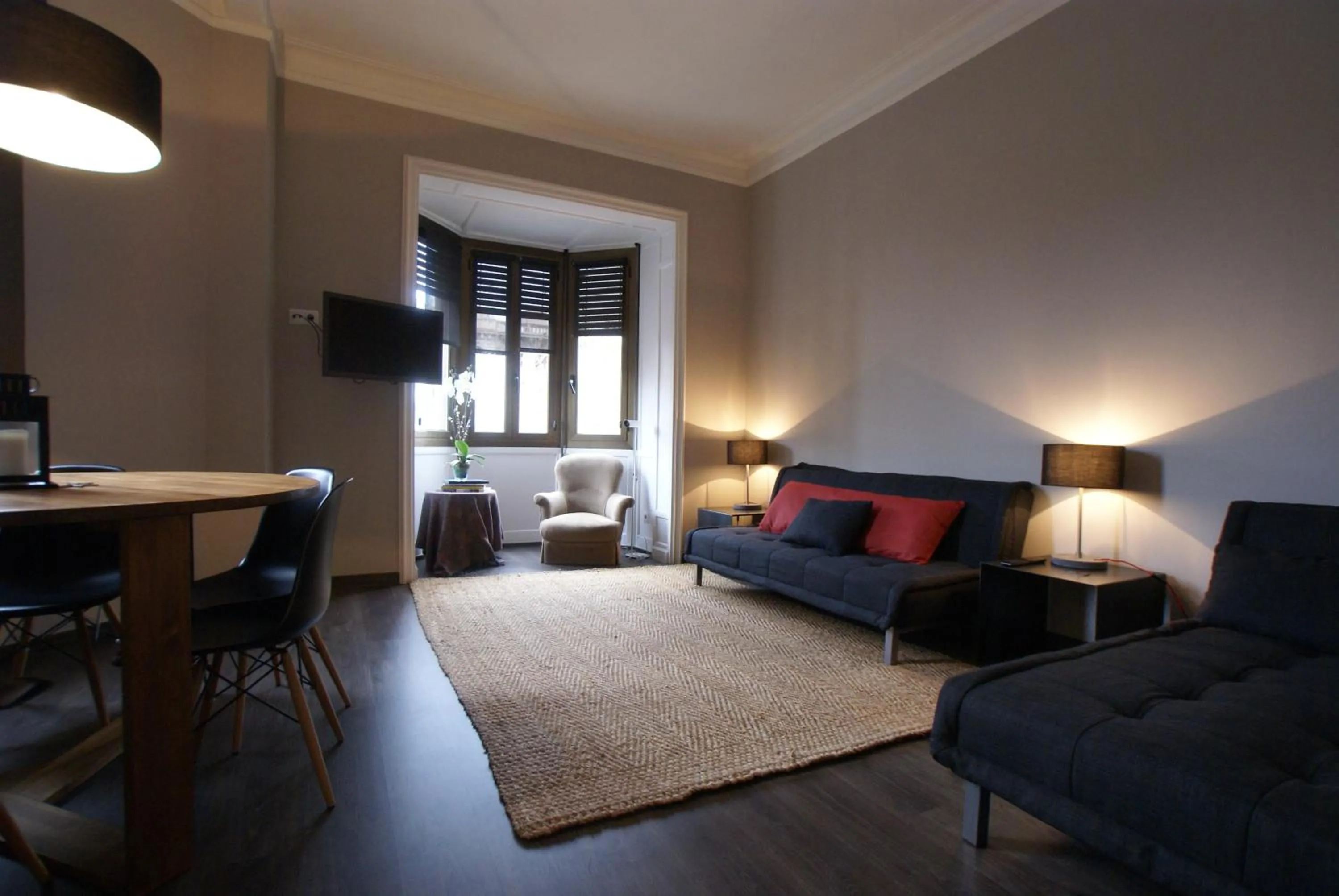 Seating area in 555 Apartments BCN