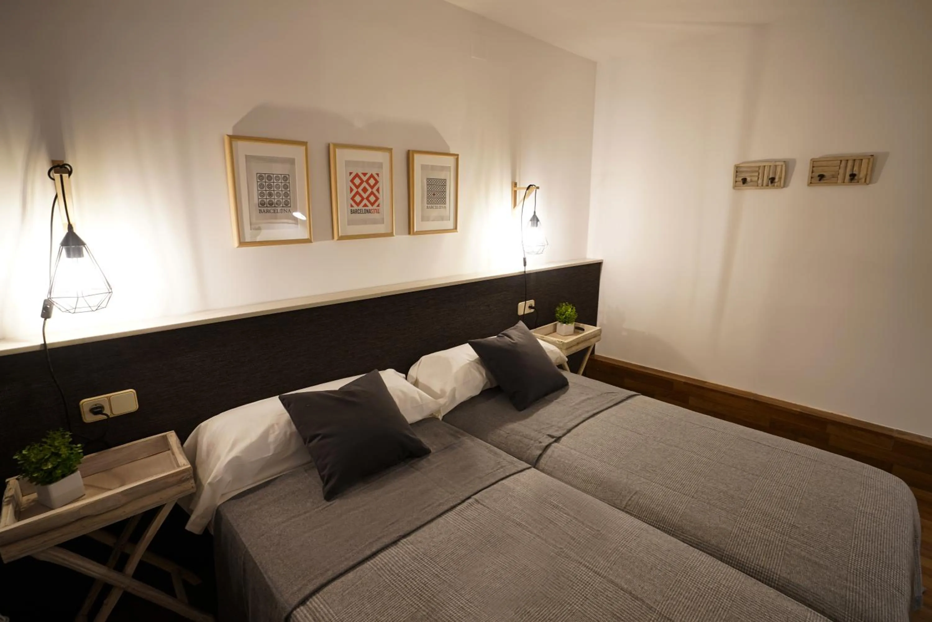 Photo of the whole room, Bed in 555 Apartments BCN