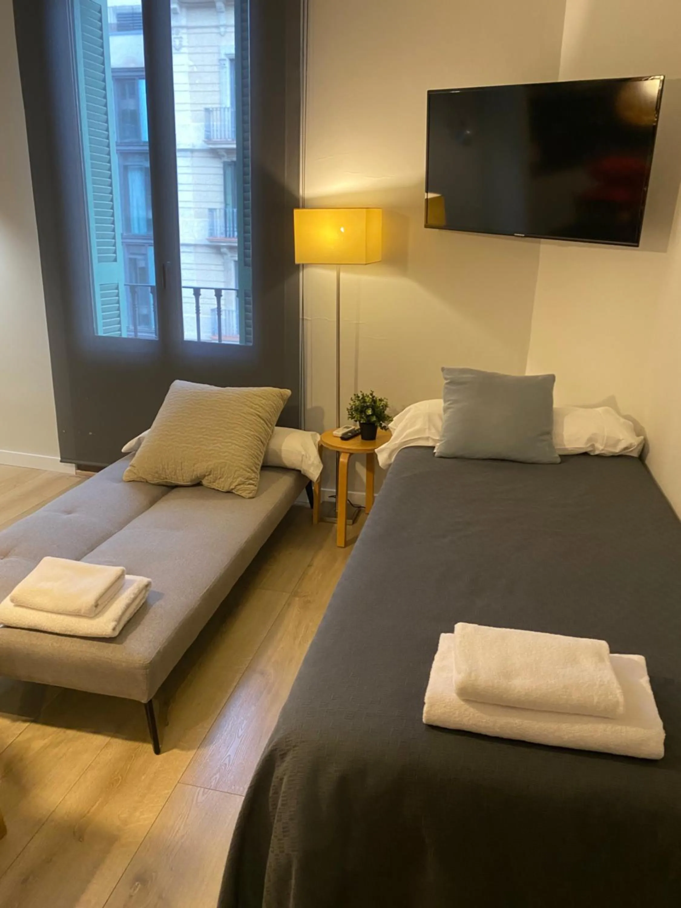 Bed in 555 Apartments BCN