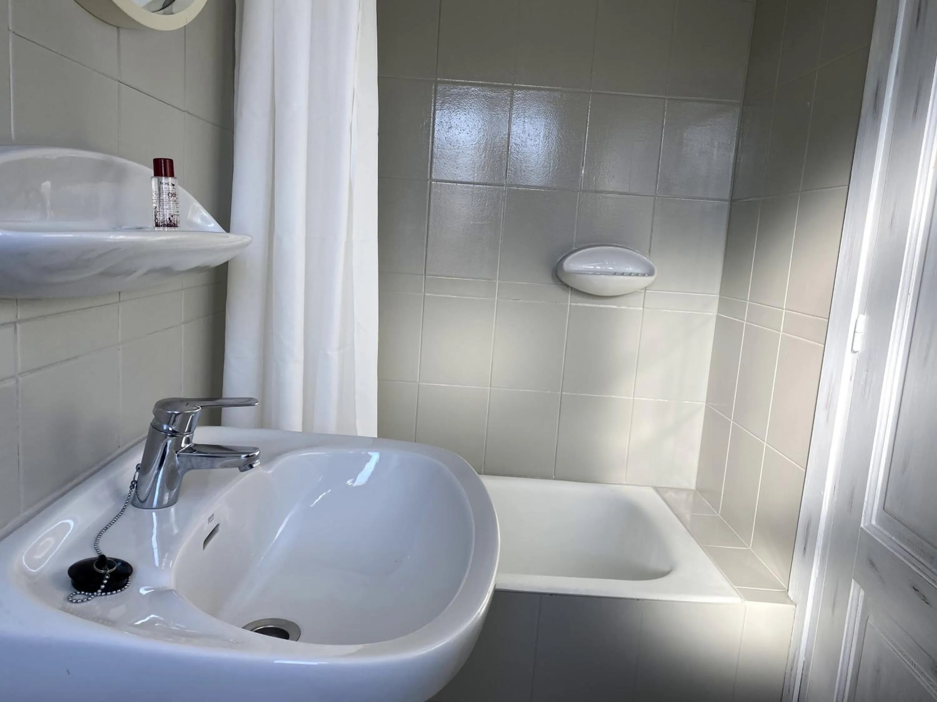 Bathroom in Hostal Bellavista Formentera