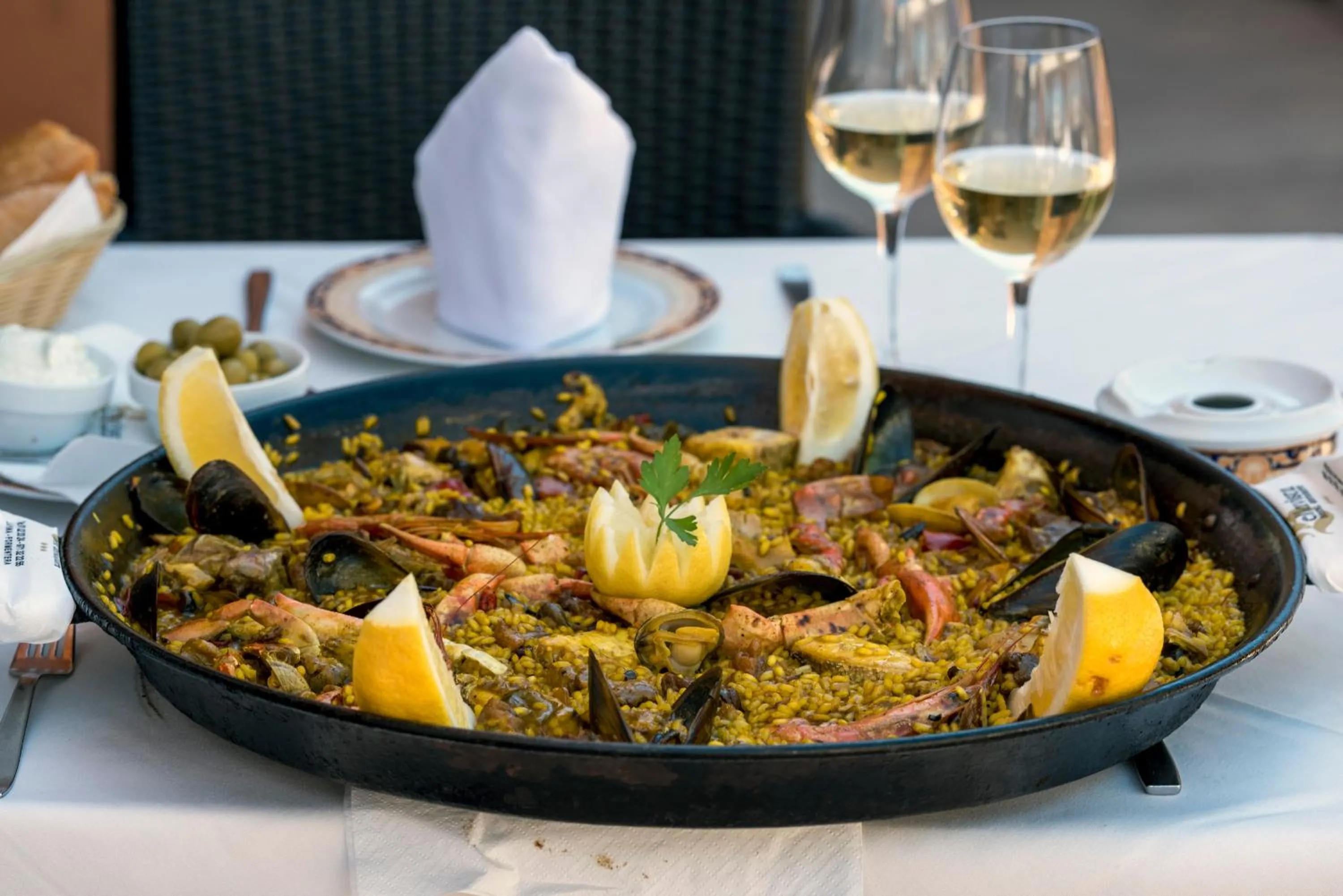 Restaurant/places to eat in Hostal Bellavista Formentera