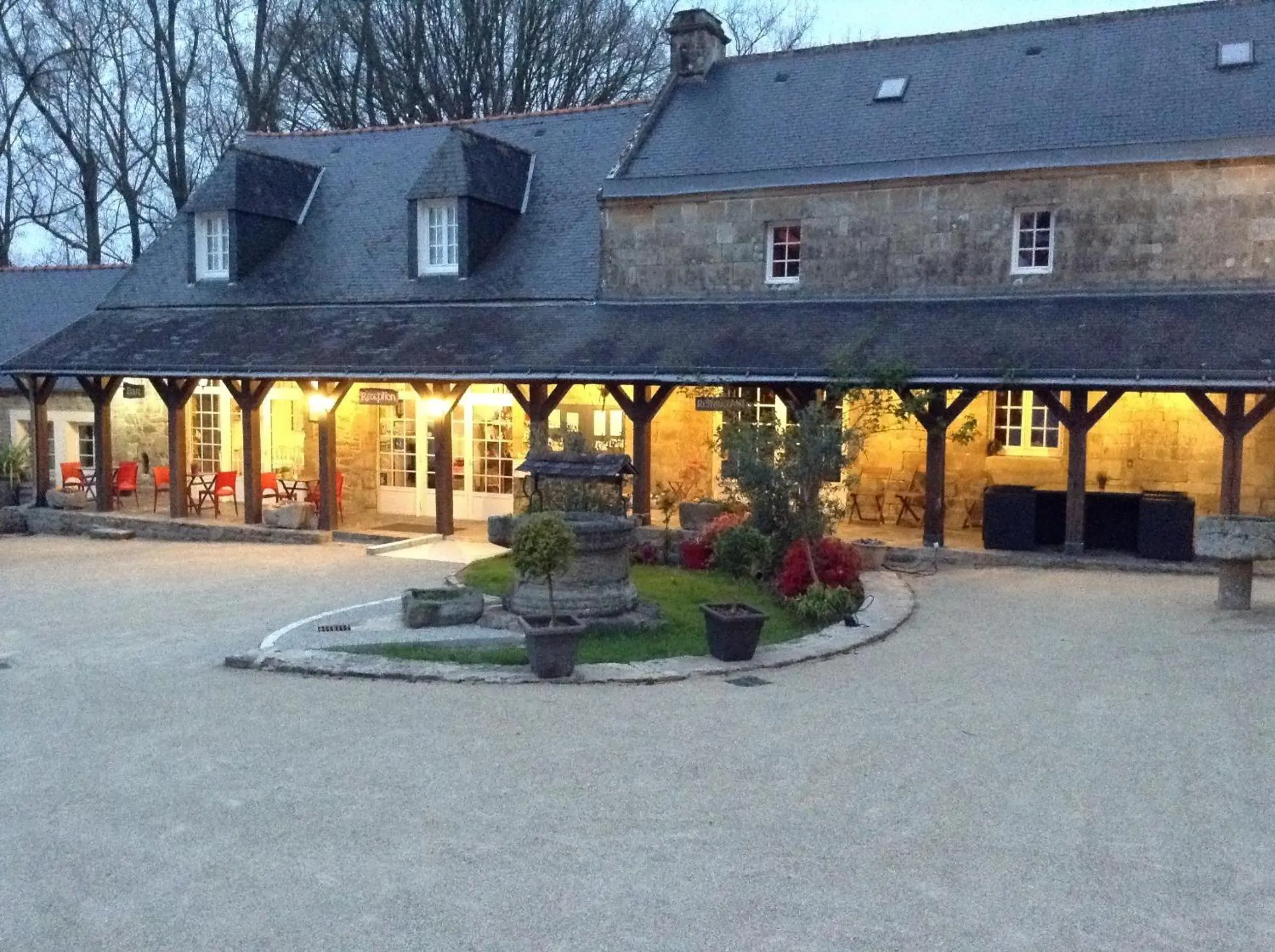 Facade/entrance in Auberge De Kerveoc'h Facade/entrance in Auberge De Kerveoc'h