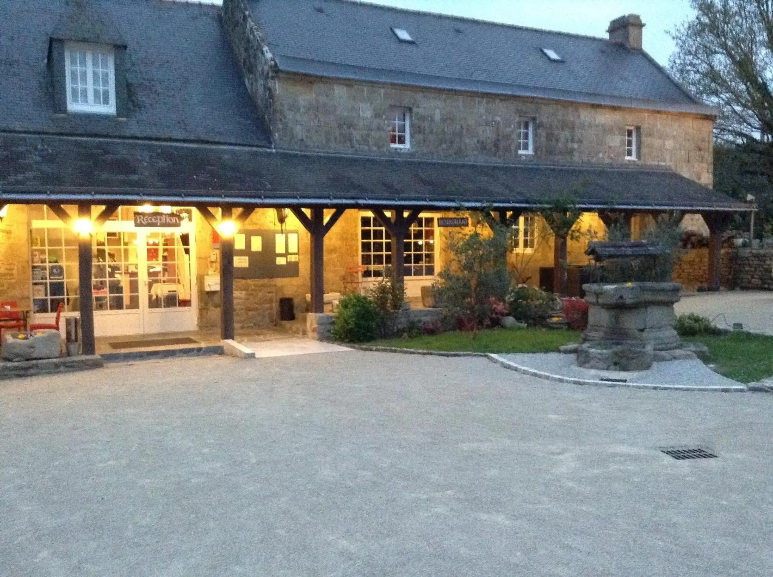 Facade/entrance in Auberge De Kerveoc'h Facade/entrance in Auberge De Kerveoc'h