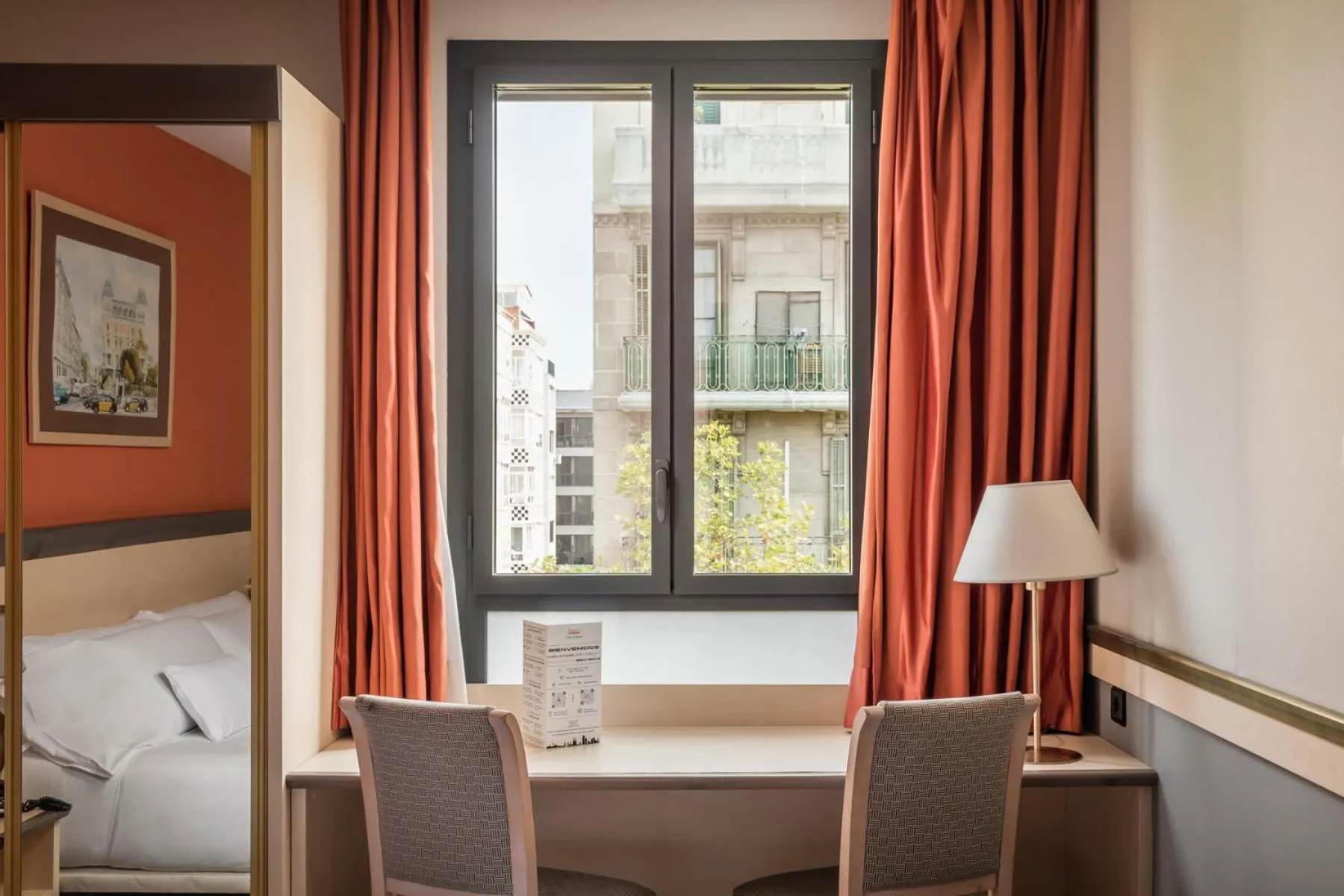 Bed in Sunotel Club Central