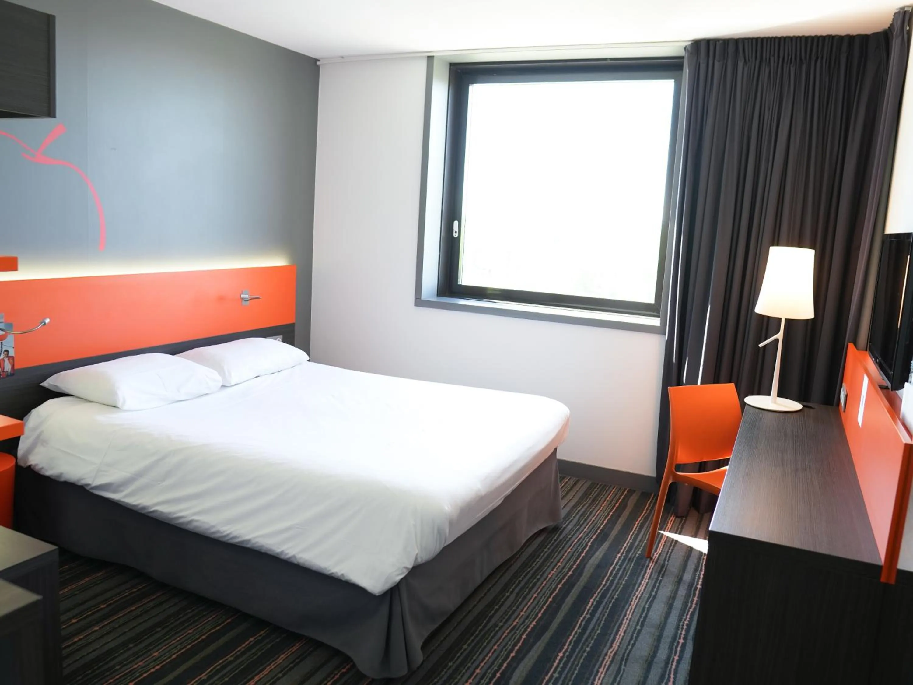Bed in ibis Styles Caen centre gare