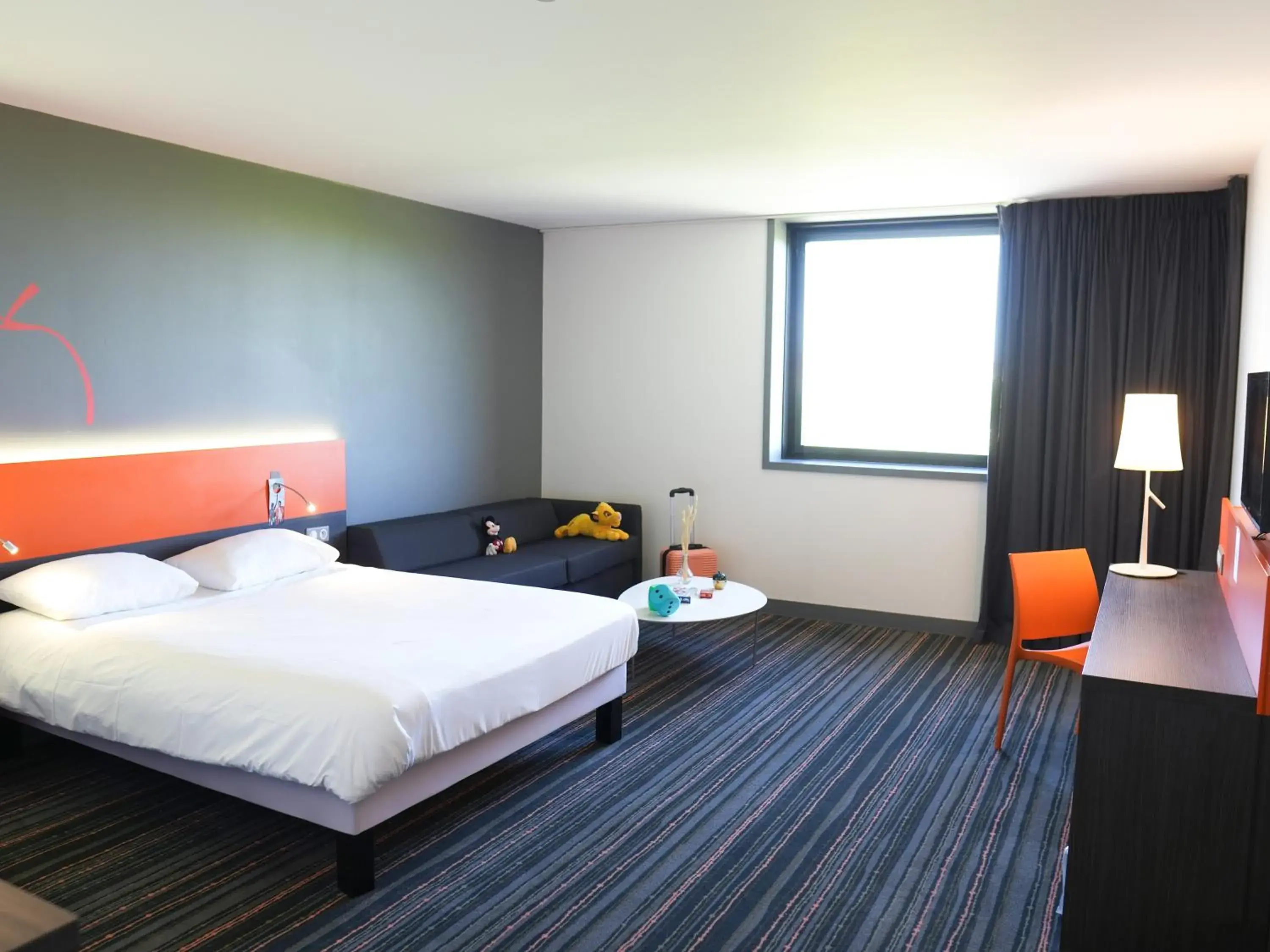 Bed in ibis Styles Caen centre gare Bed in ibis Styles Caen centre gare