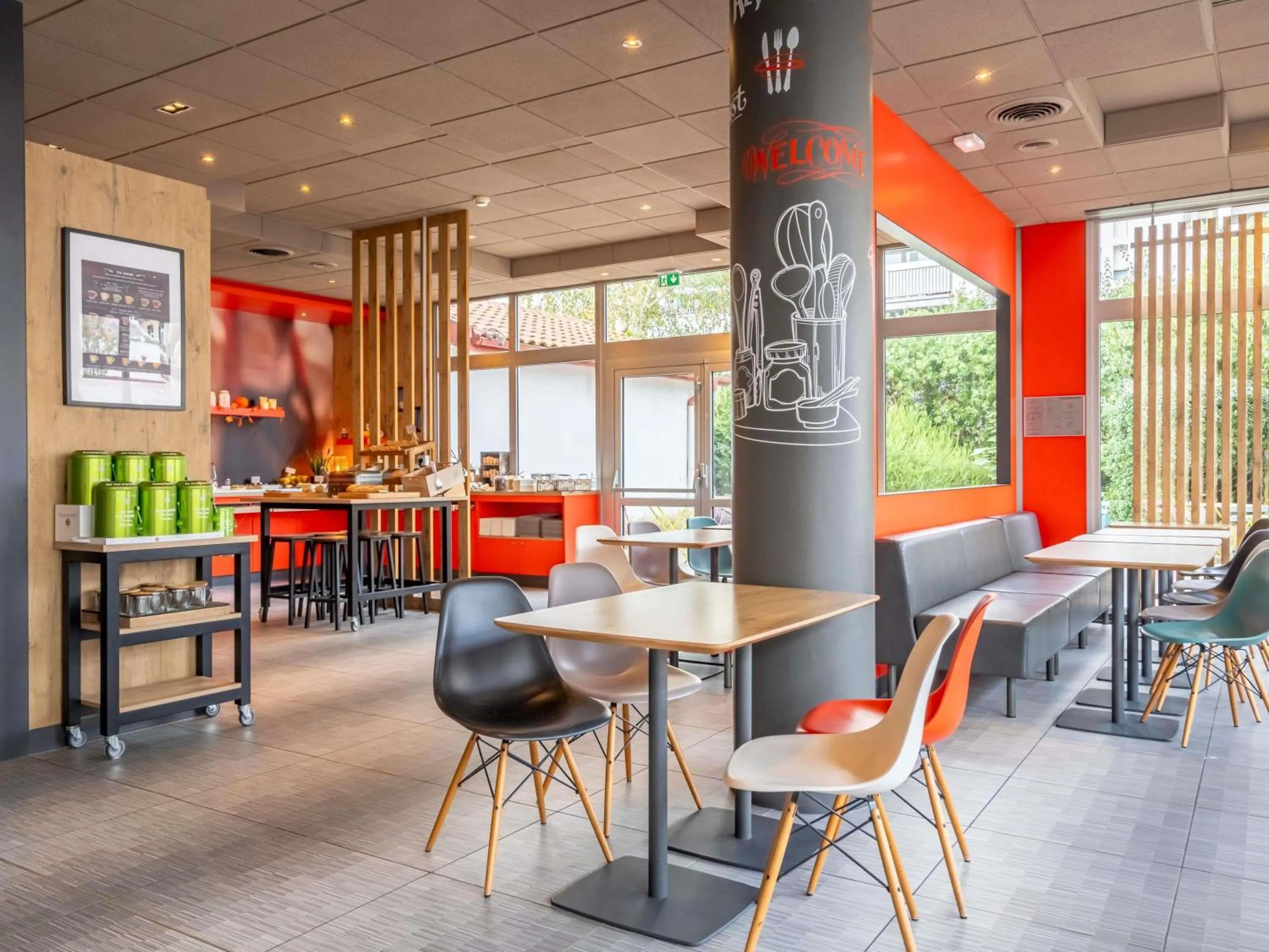 Breakfast in ibis Bayonne Centre