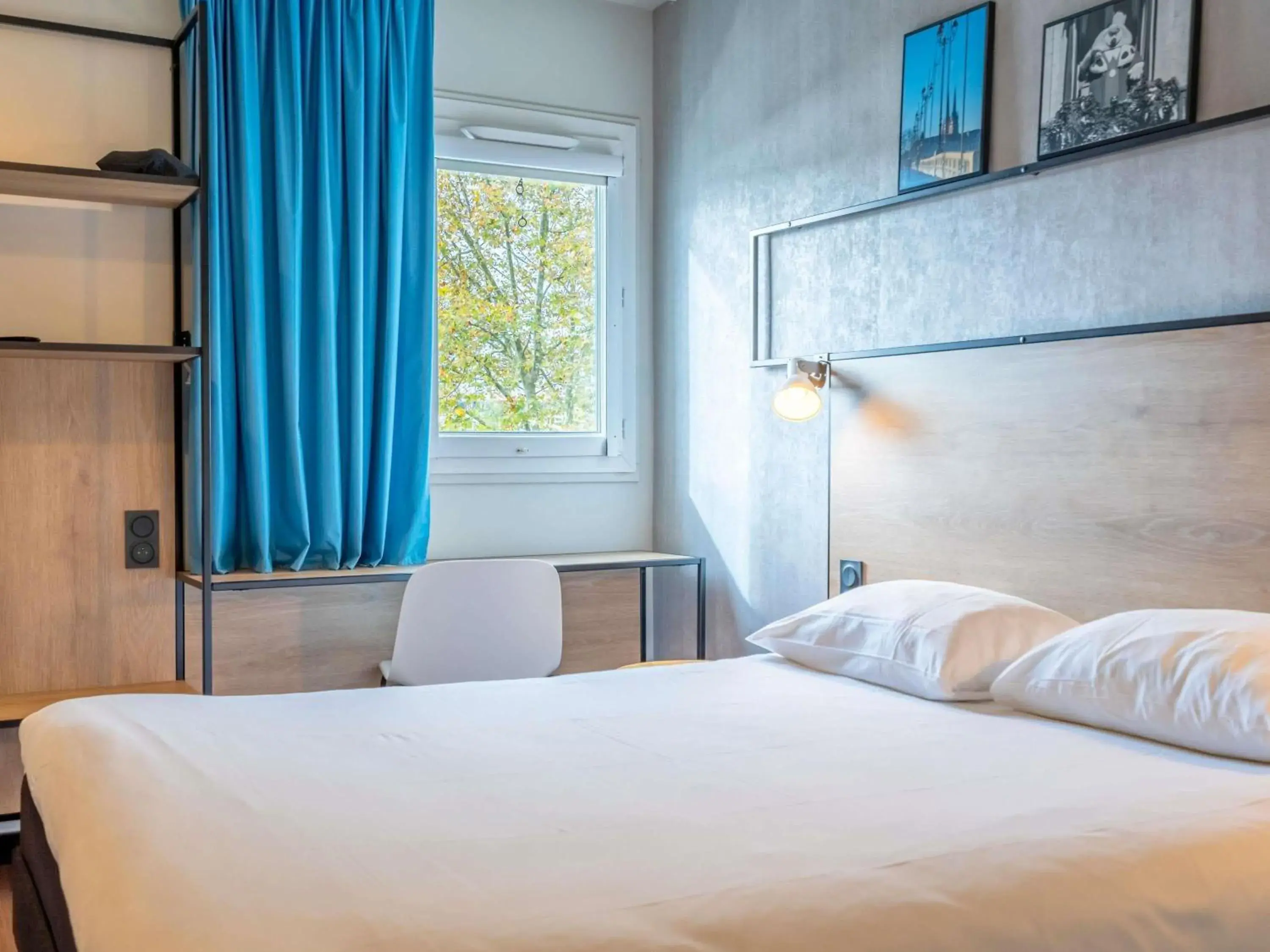 Property building, Bed in ibis Bayonne Centre Property building, Bed in ibis Bayonne Centre