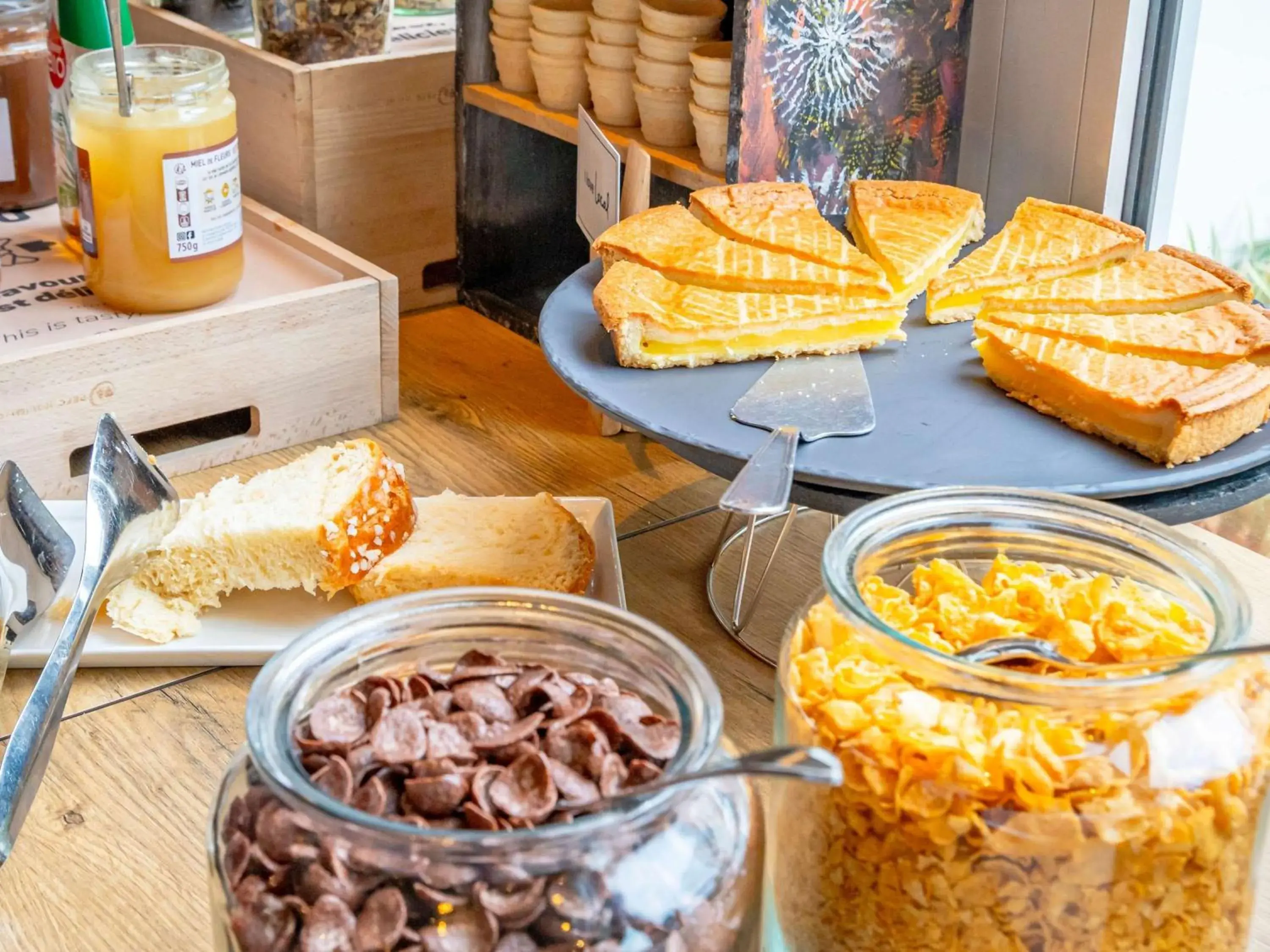 Breakfast in ibis Bayonne Centre Breakfast in ibis Bayonne Centre