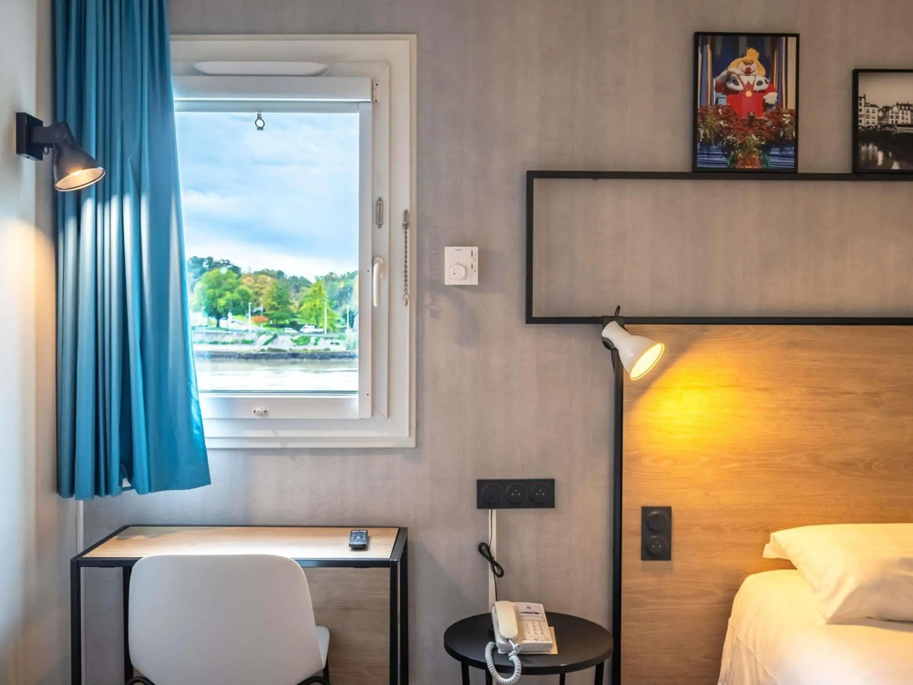 Bedroom, Bed in ibis Bayonne Centre Bedroom, Bed in ibis Bayonne Centre