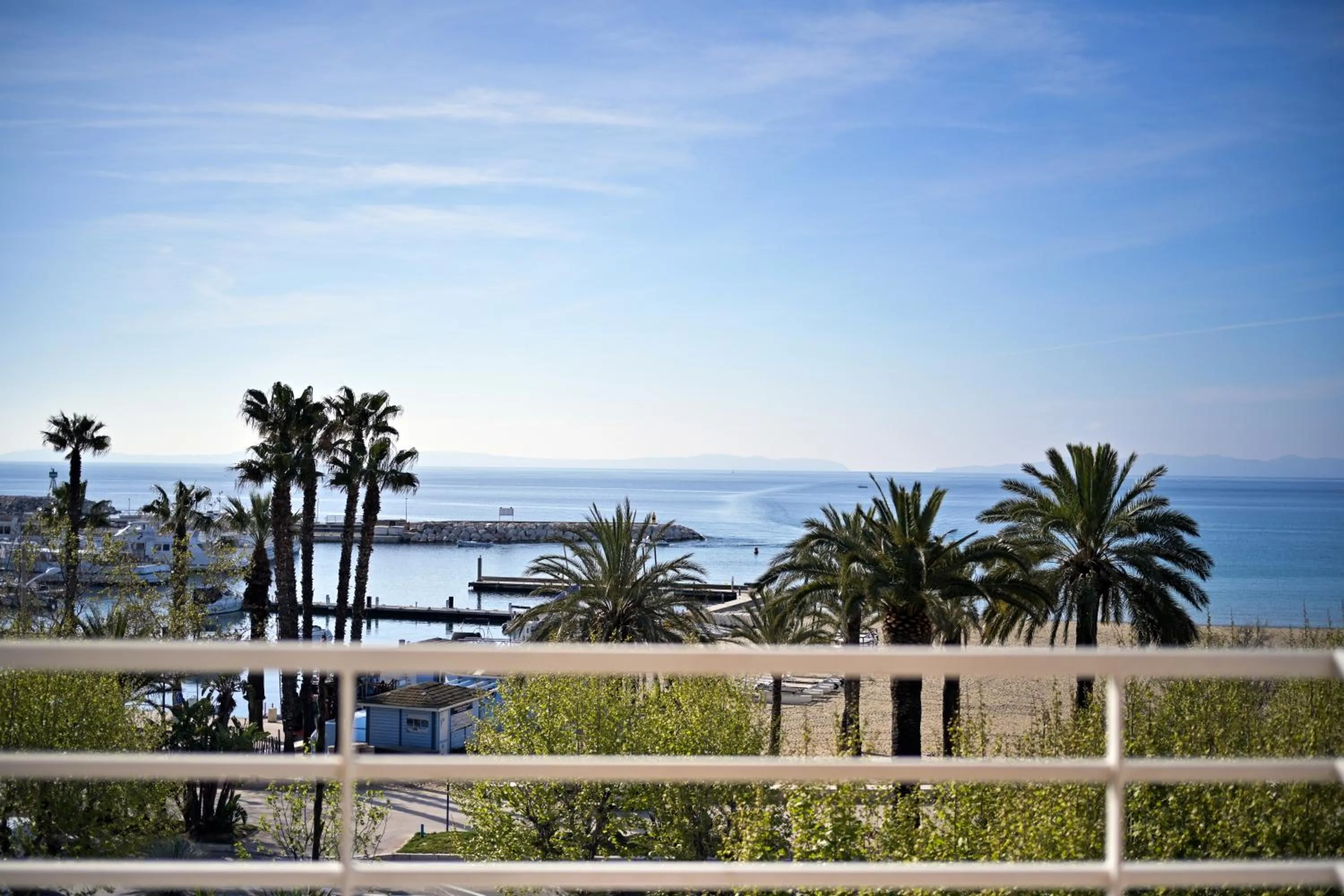 Sea view in Hotel Espadon bleu