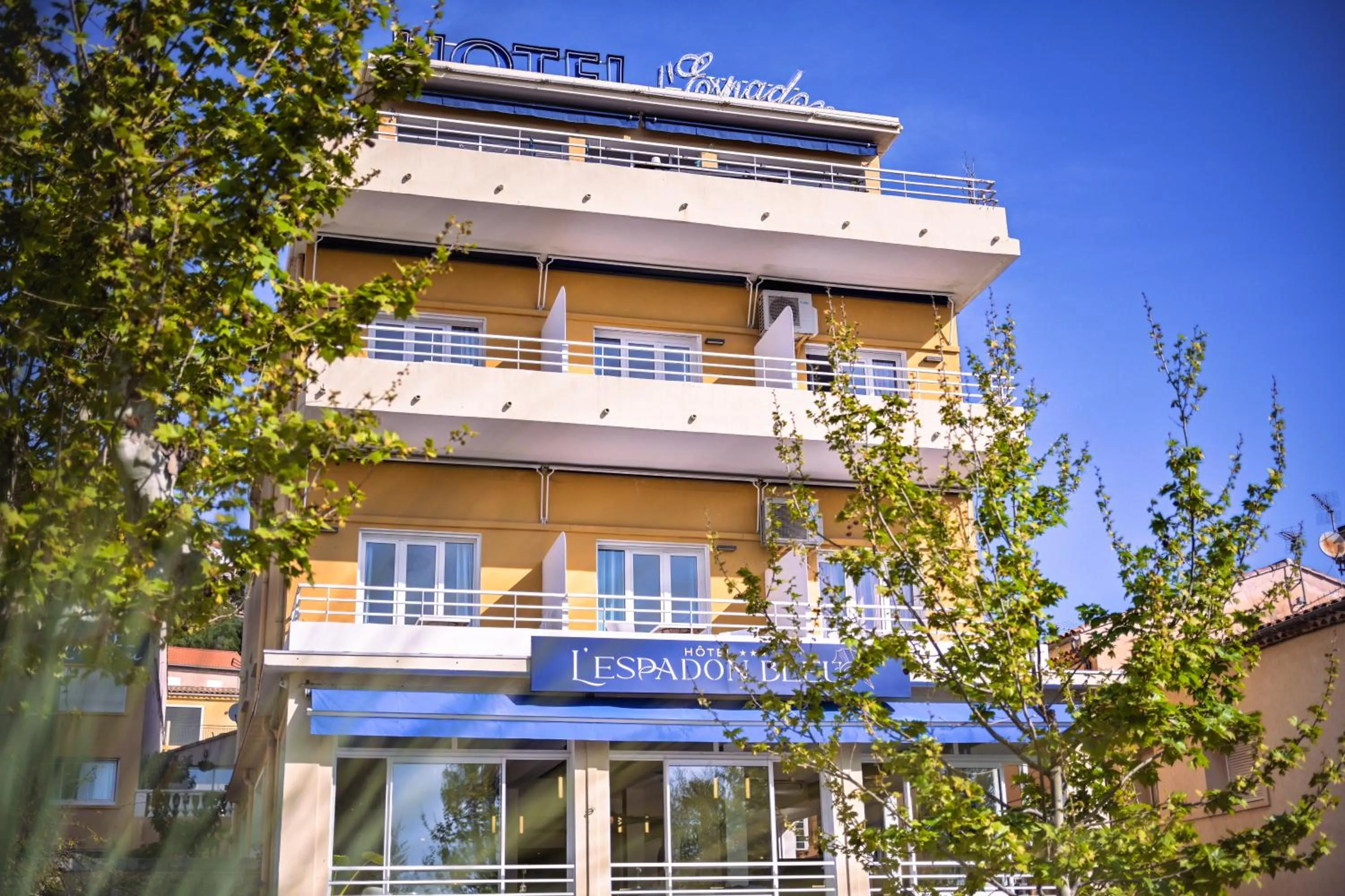Property building in Hotel Espadon bleu