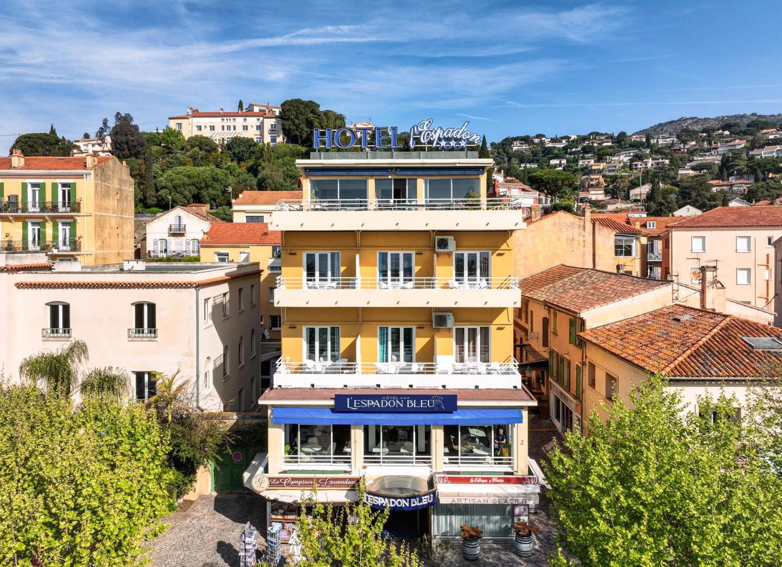 Property building in Hotel Espadon bleu