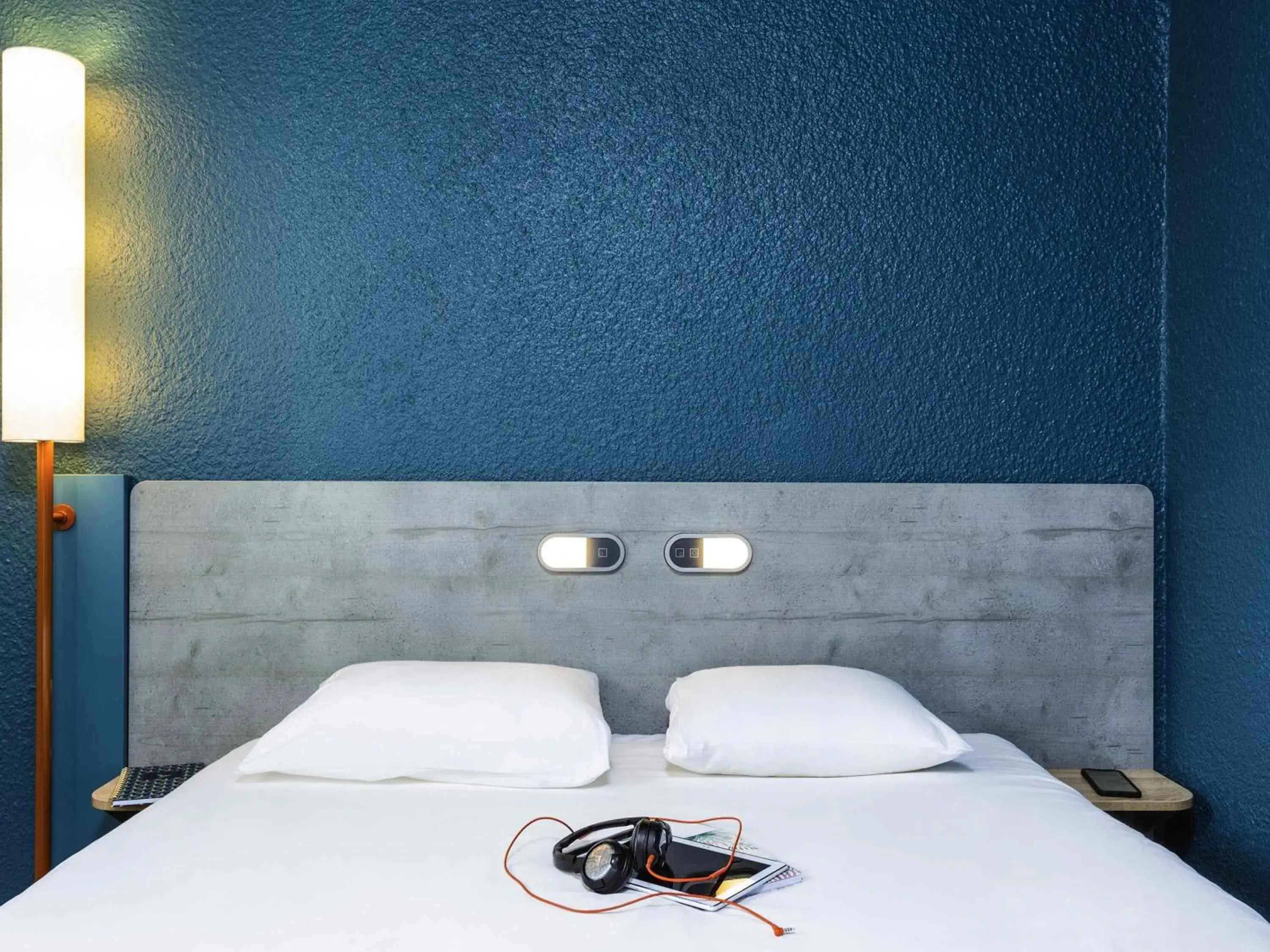 Bedroom, Bed in ibis budget Paris Porte d'Italie Est Bedroom, Bed in ibis budget Paris Porte d'Italie Est