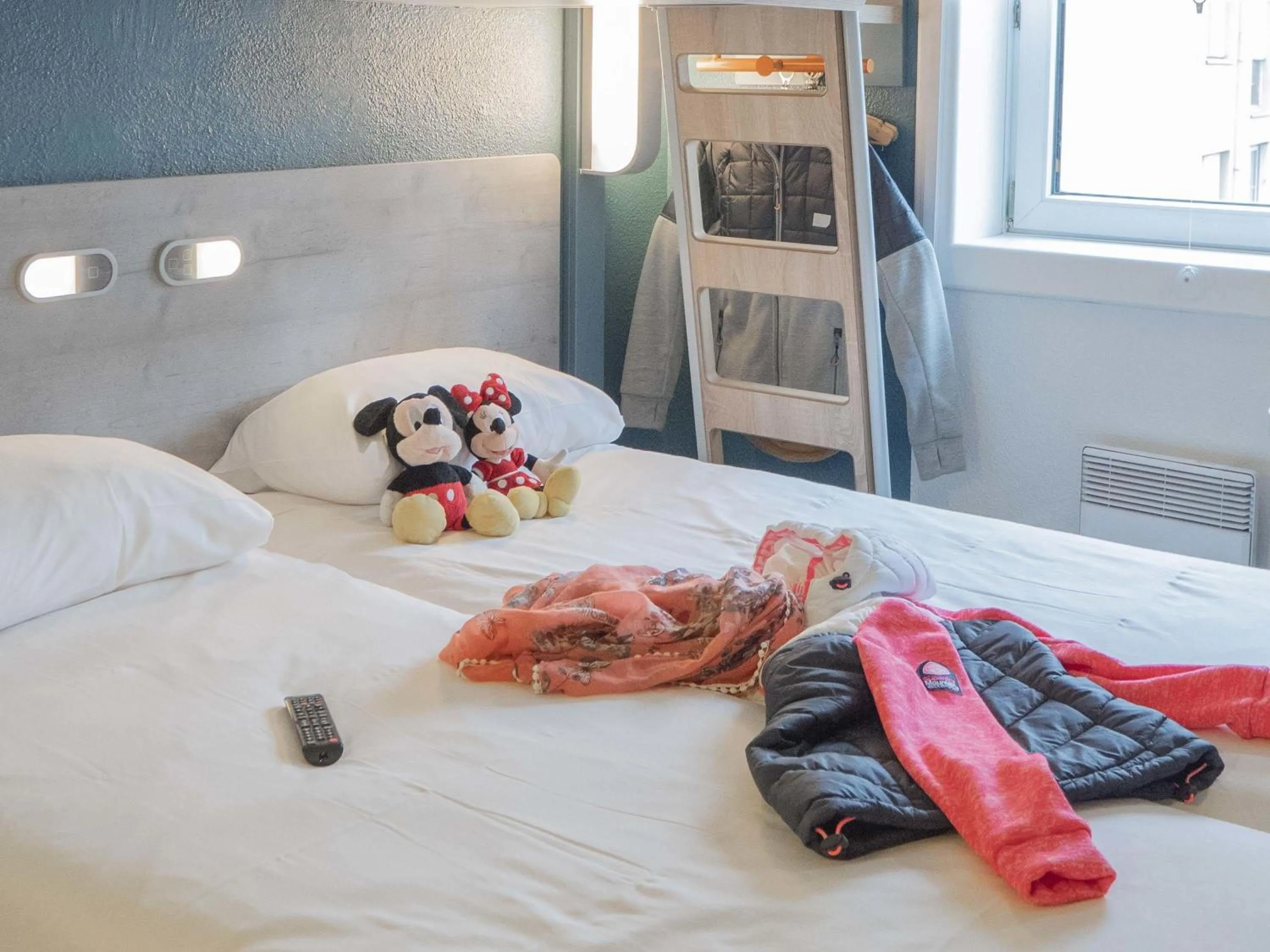 Bedroom, Bed in ibis budget Porte D'Orleans
