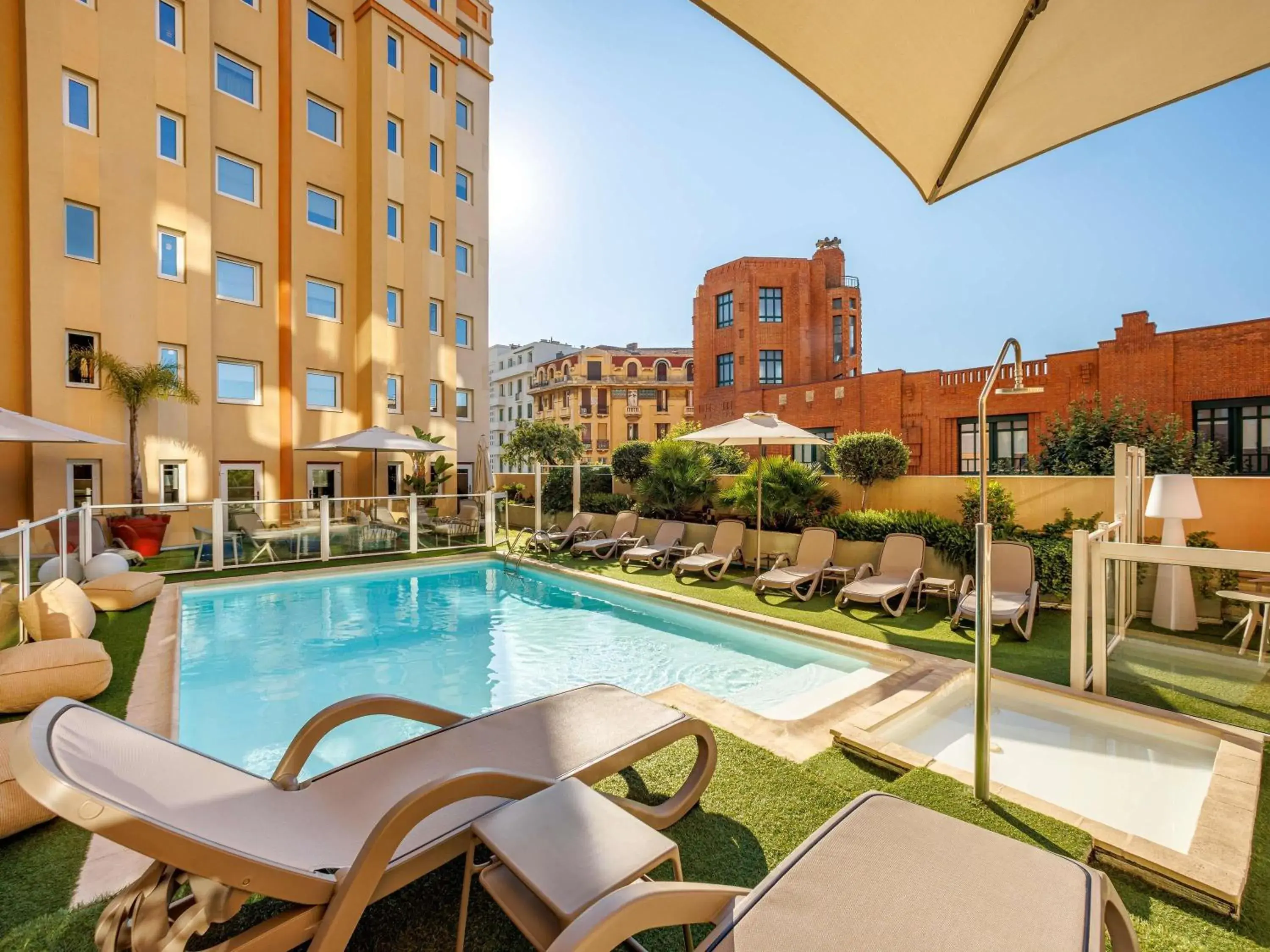 Pool view in ibis Nice Centre Gare Pool view in ibis Nice Centre Gare