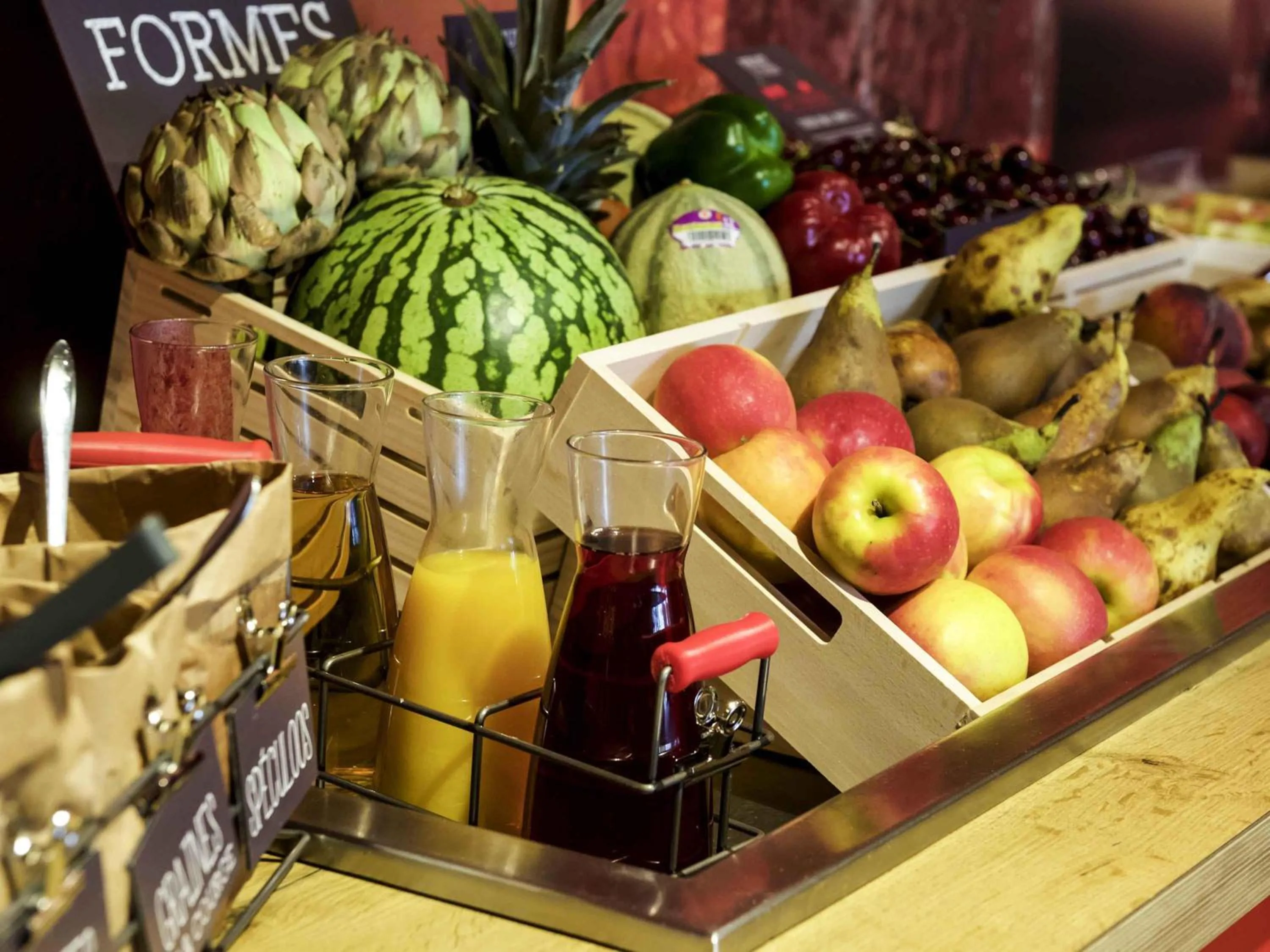 Breakfast in ibis Pau Lescar