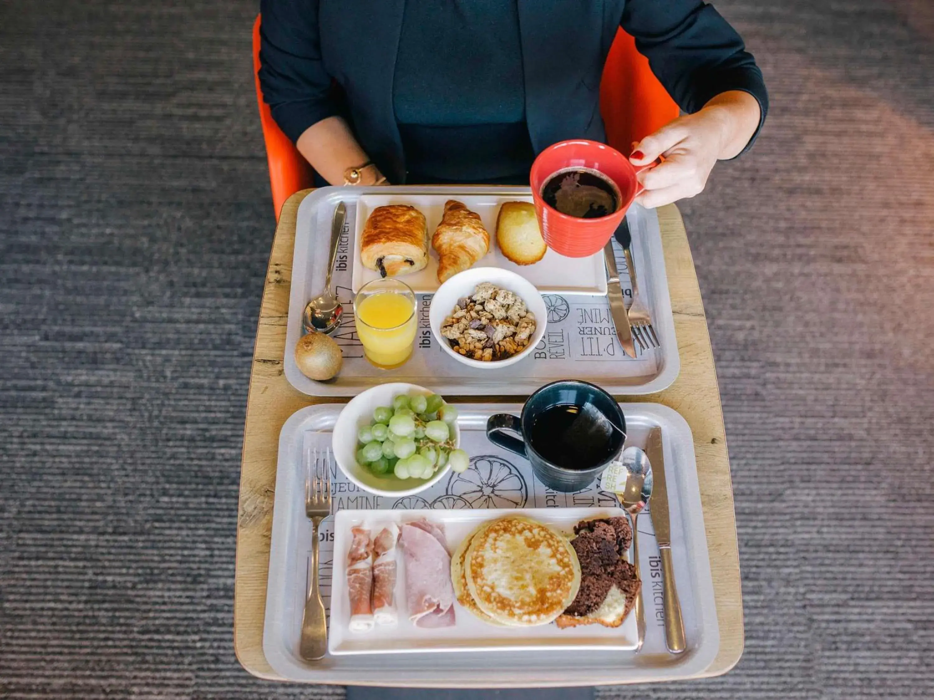 Breakfast in ibis Pau Lescar Breakfast in ibis Pau Lescar