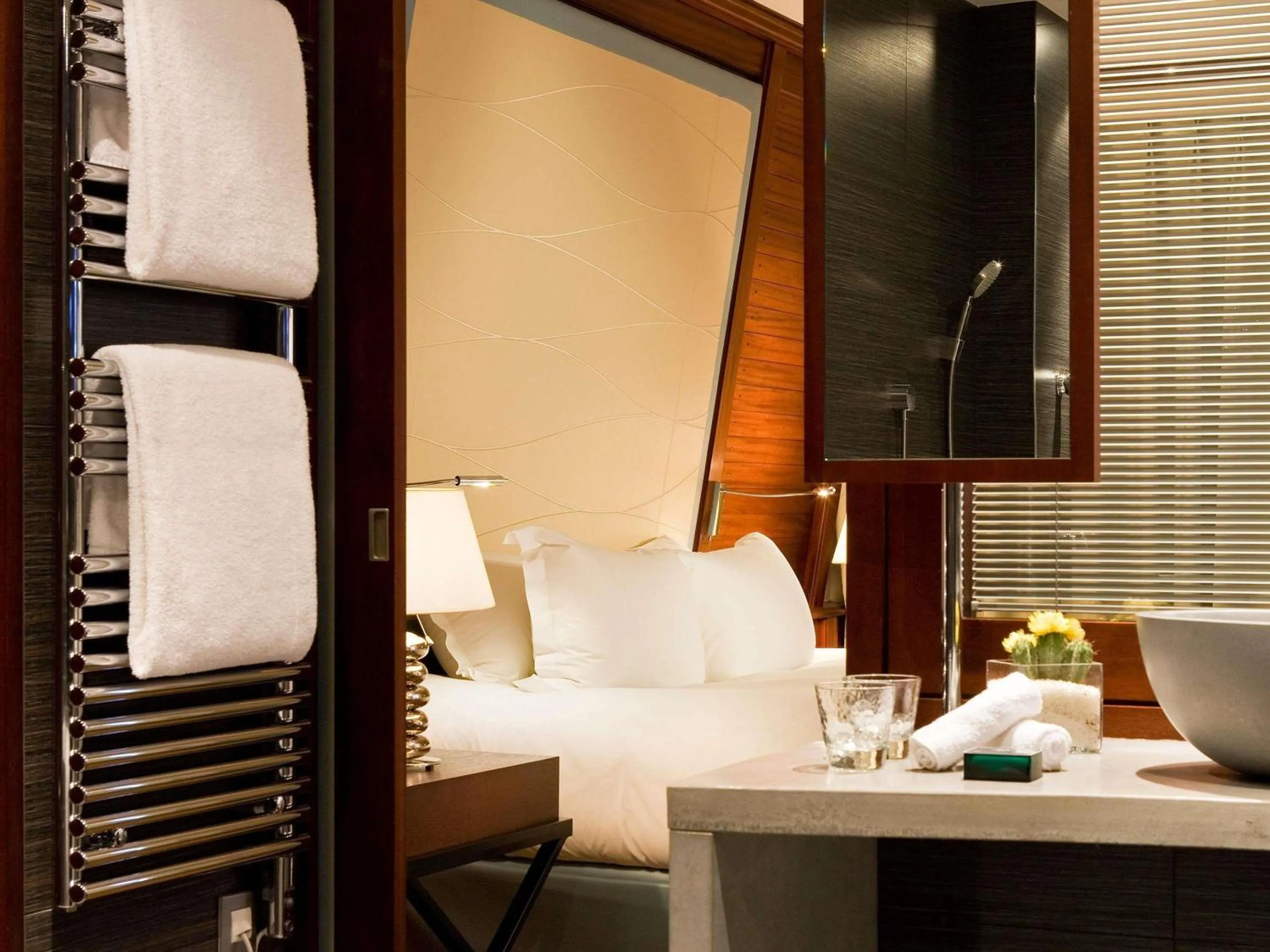 Bedroom in Sofitel Marseille Vieux-Port