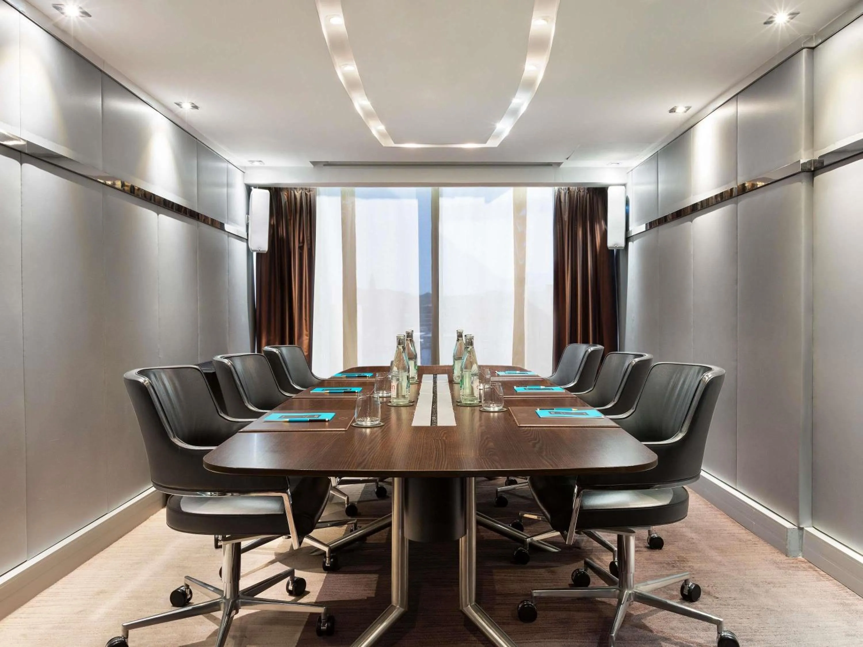 Meeting/conference room in Sofitel Marseille Vieux-Port
