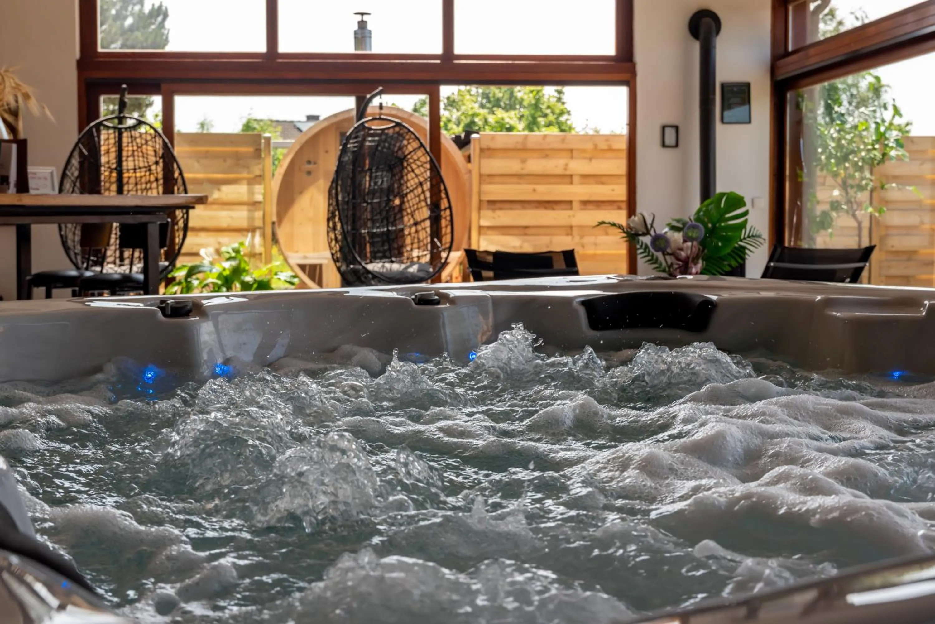 Hot Tub in Centre Au Chardon