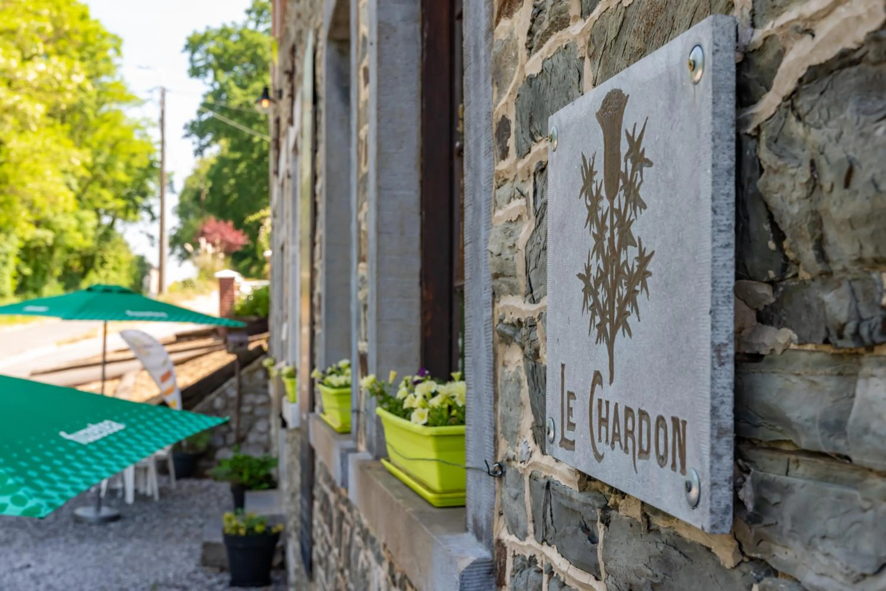 Property building in Centre Au Chardon