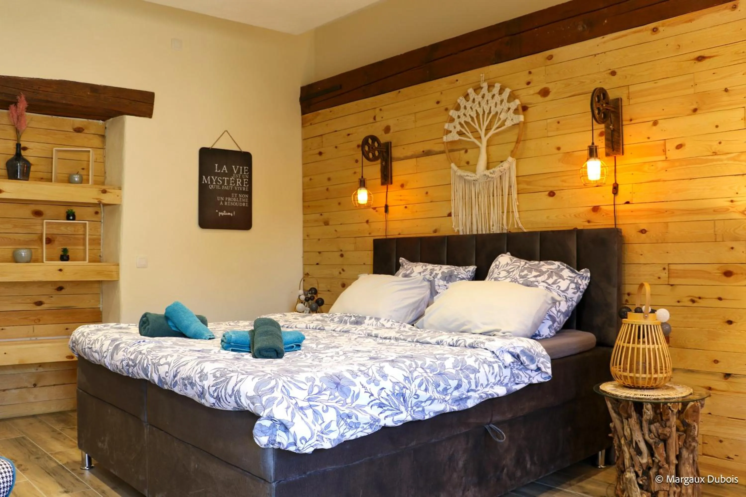 Bed in Centre Au Chardon