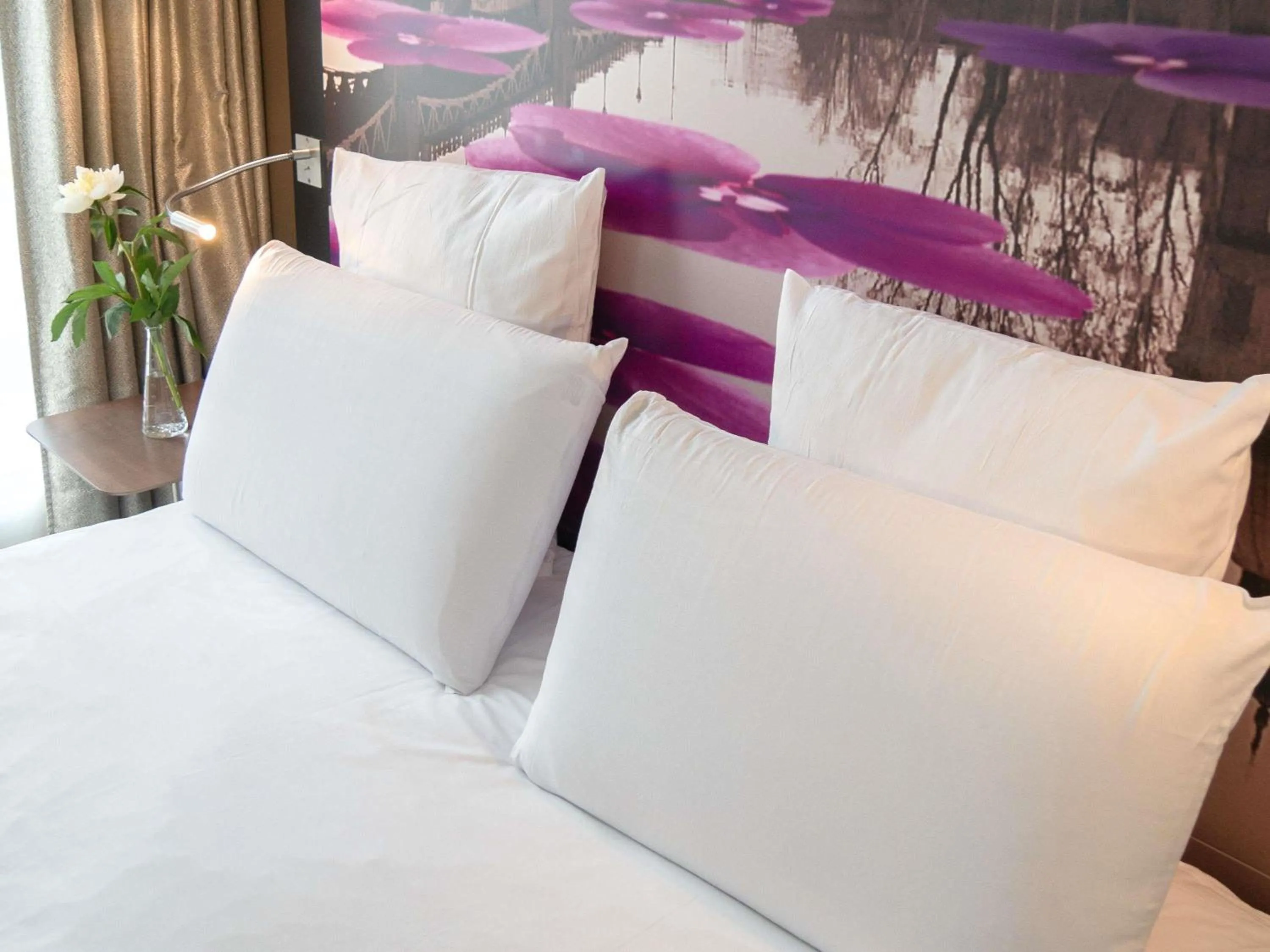 Bedroom, Bed in Mercure Toulouse Centre Wilson Capitole