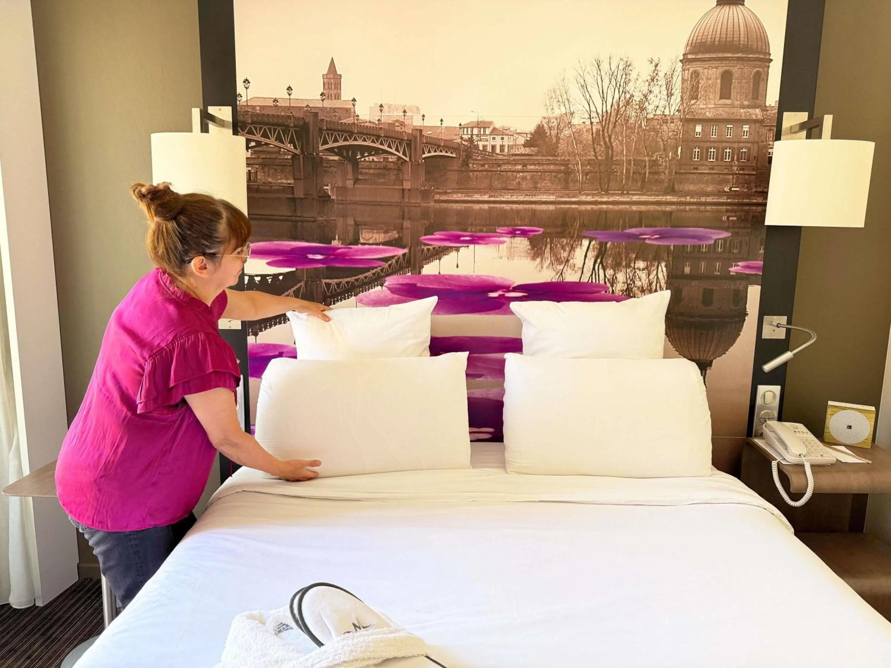 Bedroom, Bed in Mercure Toulouse Centre Wilson Capitole