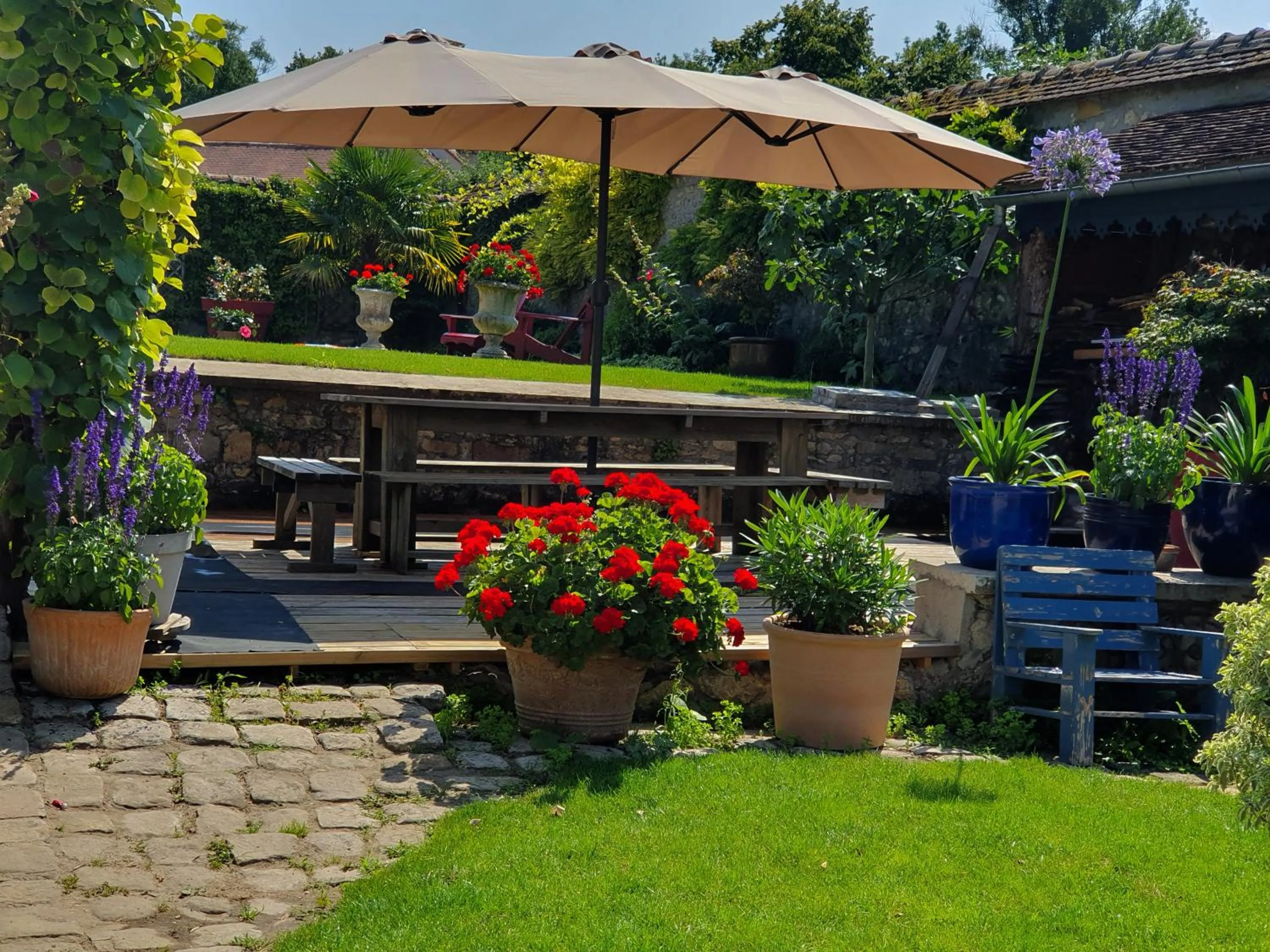 Patio in Les Glycines