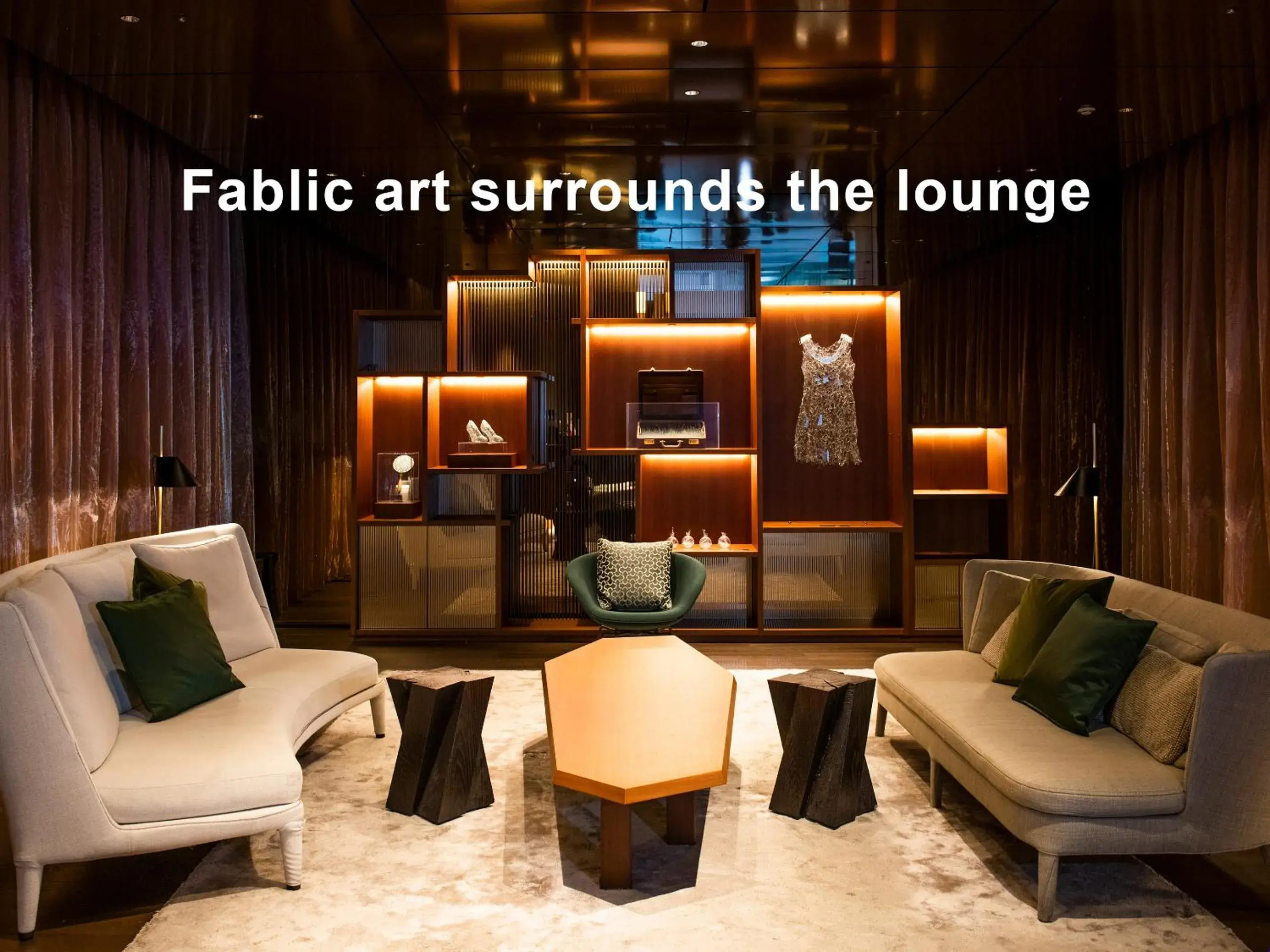 Lounge or bar in Mitsui Garden Hotel Roppongi Tokyo Premier Lounge or bar in Mitsui Garden Hotel Roppongi Tokyo Premier