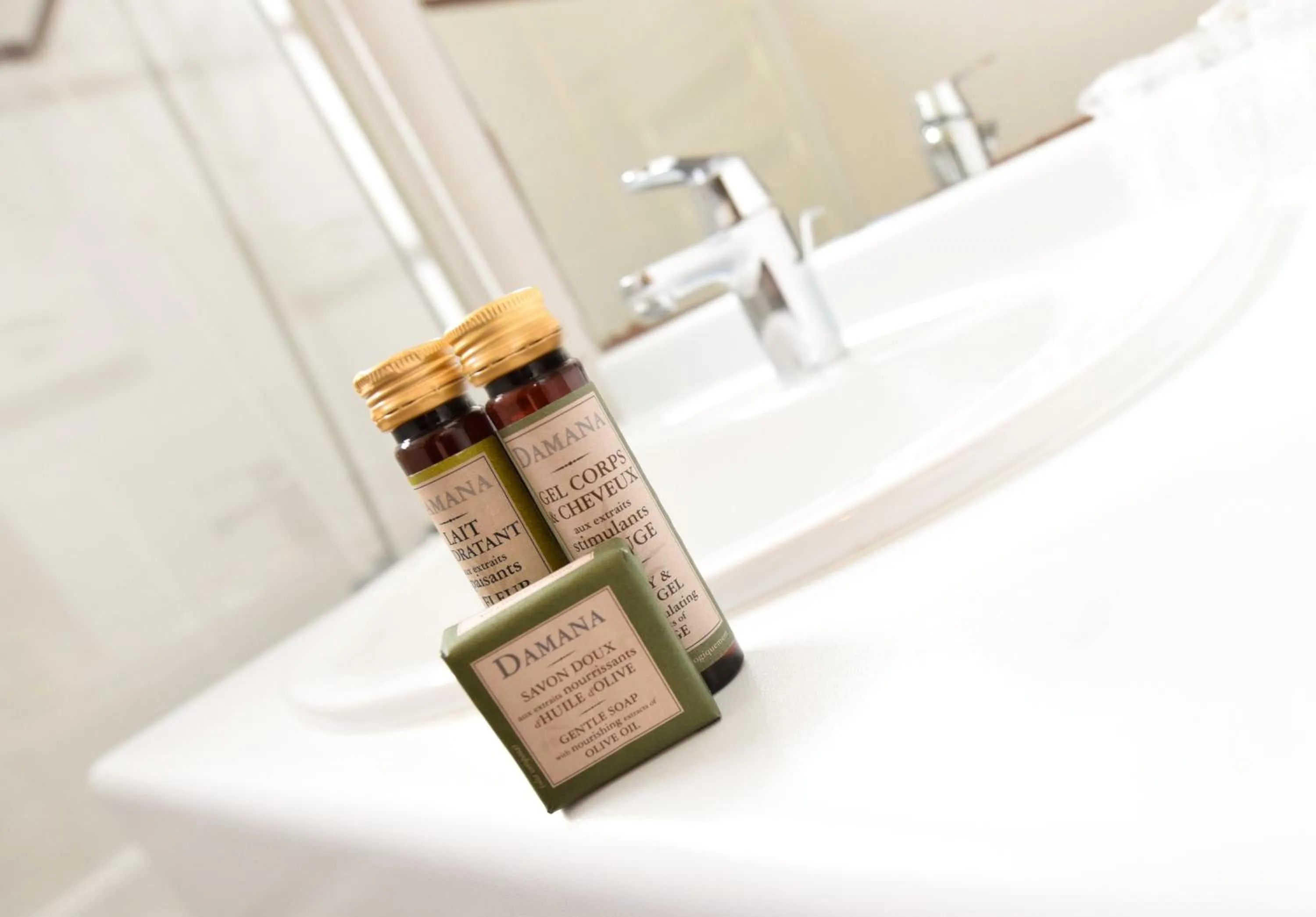 Bathroom in Residhotel Imperial Rennequin