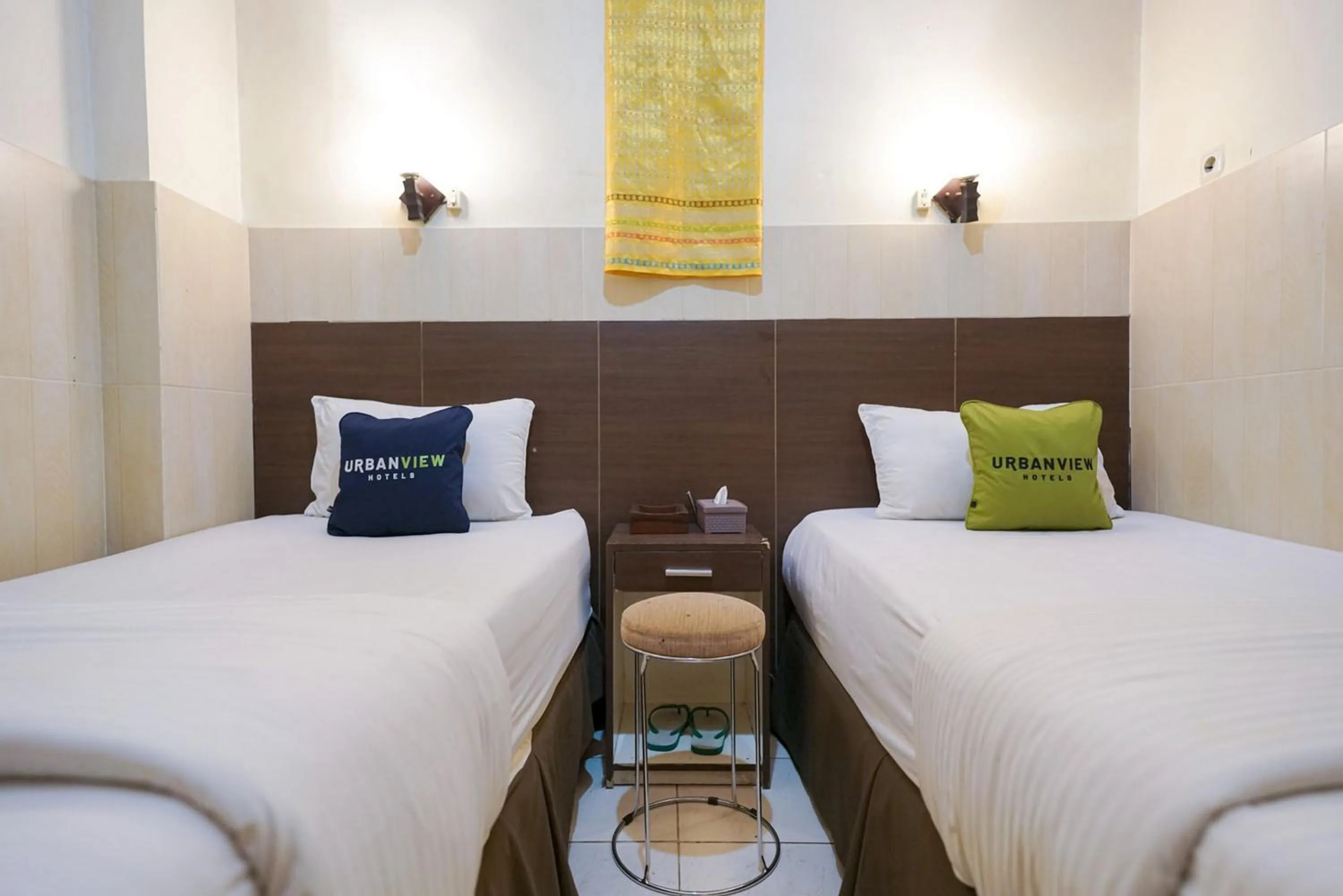 Bedroom, Bed in Urbanview Hotel 58 Bintaro