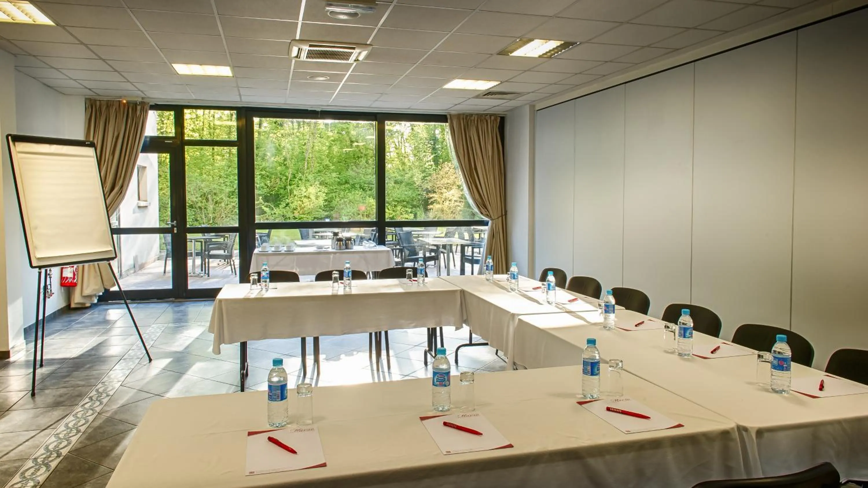 Meeting/conference room in Hôtel Marso