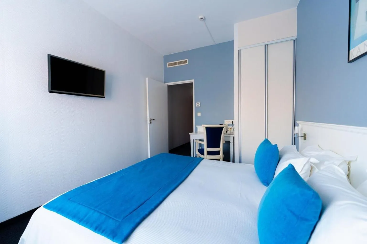 Bedroom, Bed in Hôtel Marso