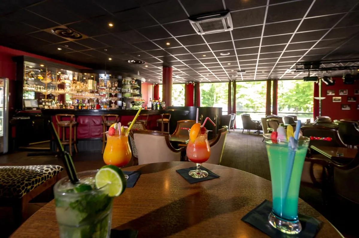 Lounge or bar in Hôtel Marso